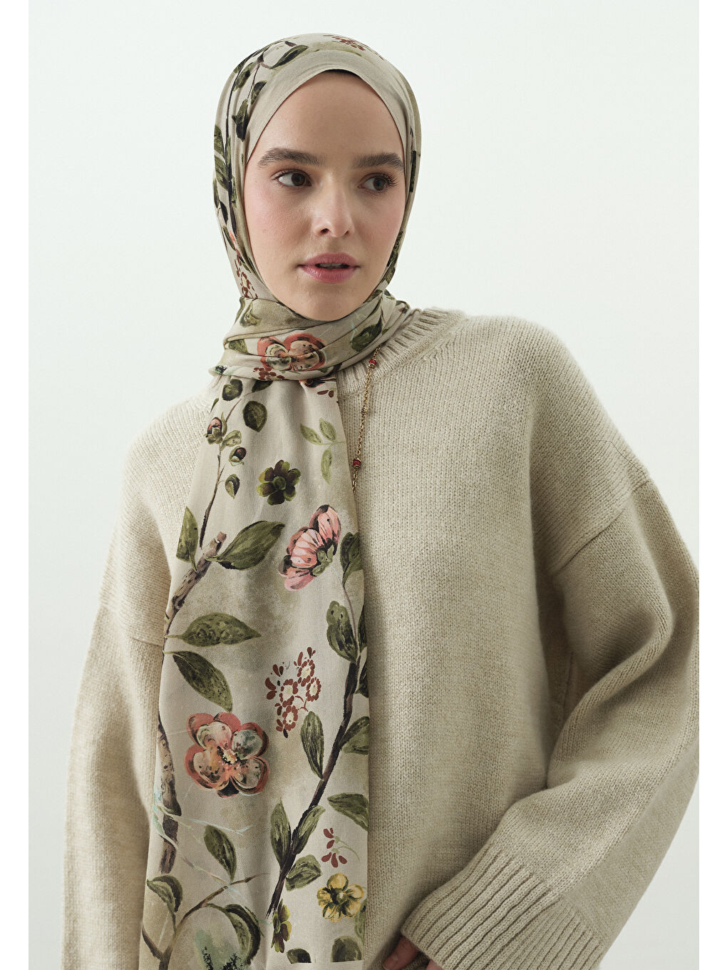 Bej Flower Raın Desenli Pamuk Viskon Şal-1