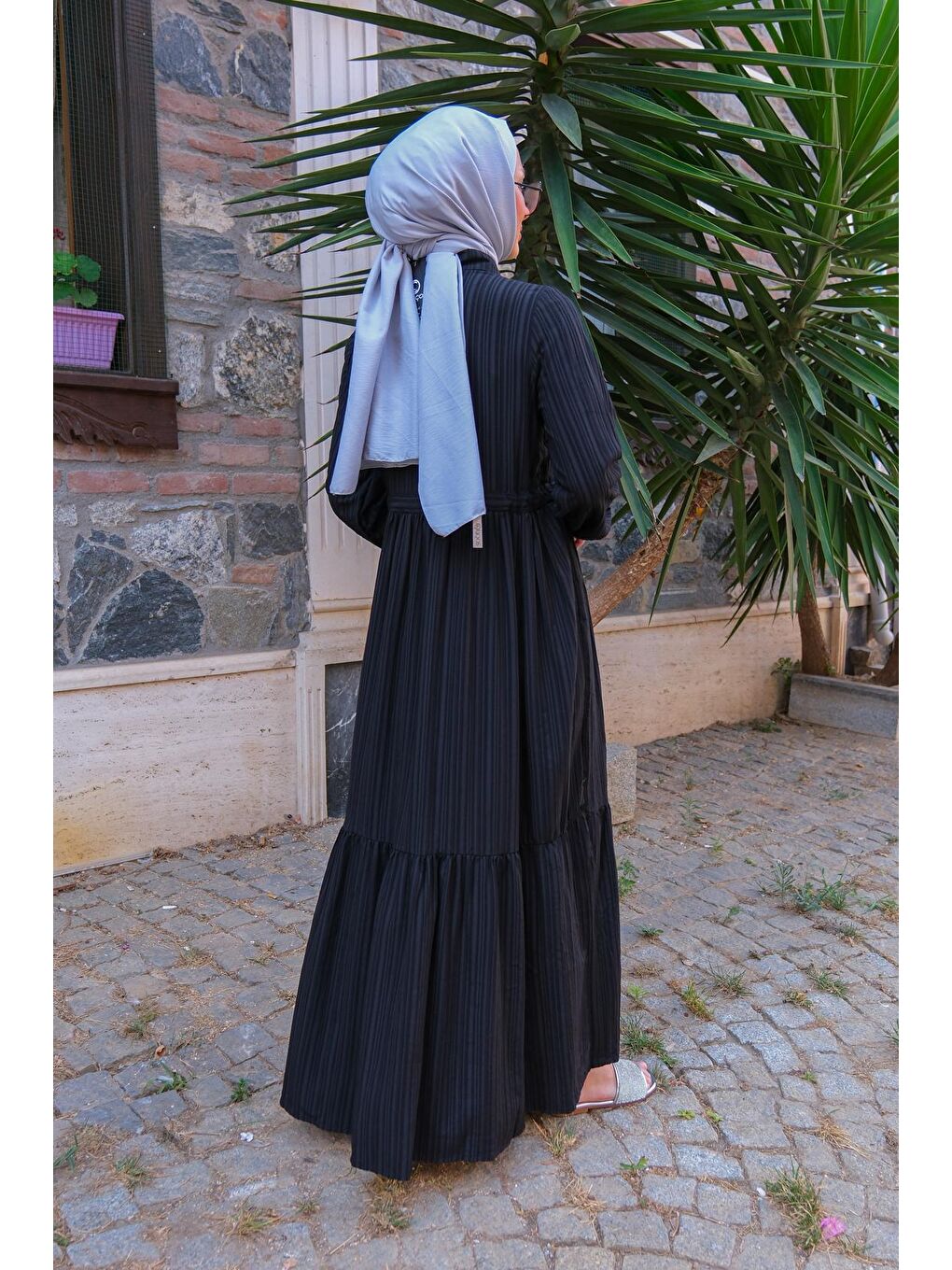 Bel Büzgülü Kadın Tesettür Elbise Siyah-1
