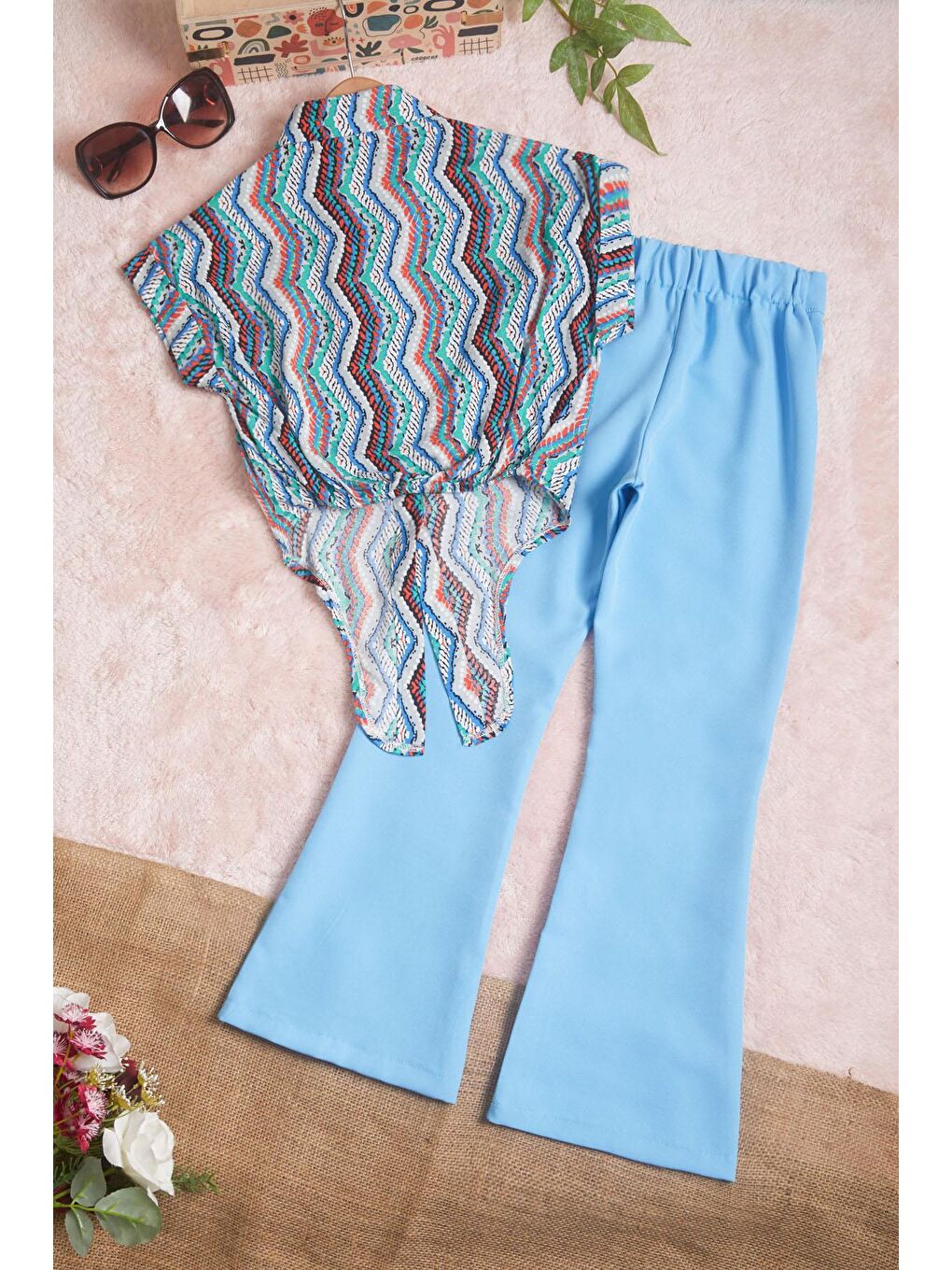 Mavi Desenli Gömlekli İspanyol Paça Pantolon Kız Takım 15598-4