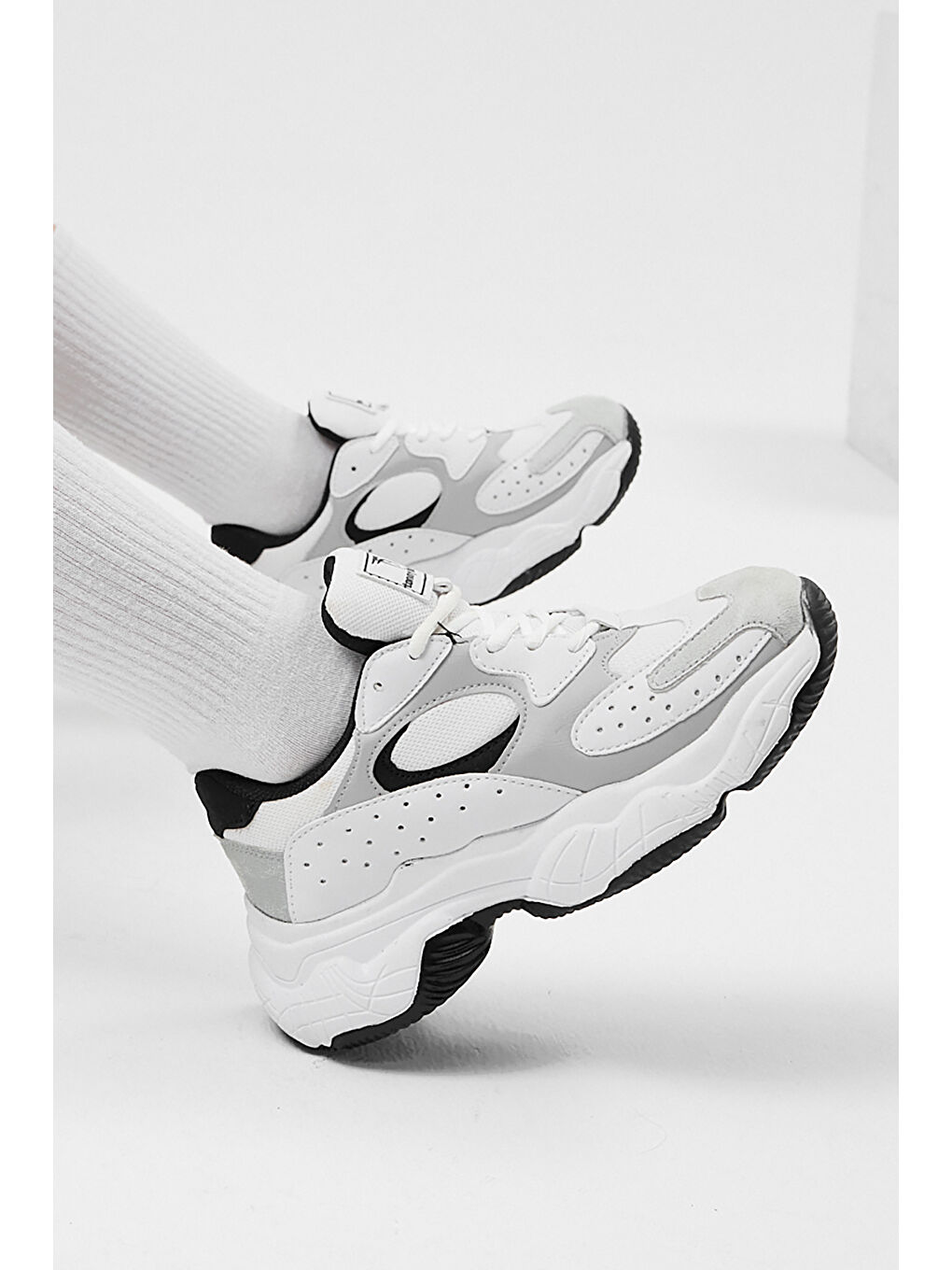 Kadın Beyaz Gri Spor Ayakkabı Tb284