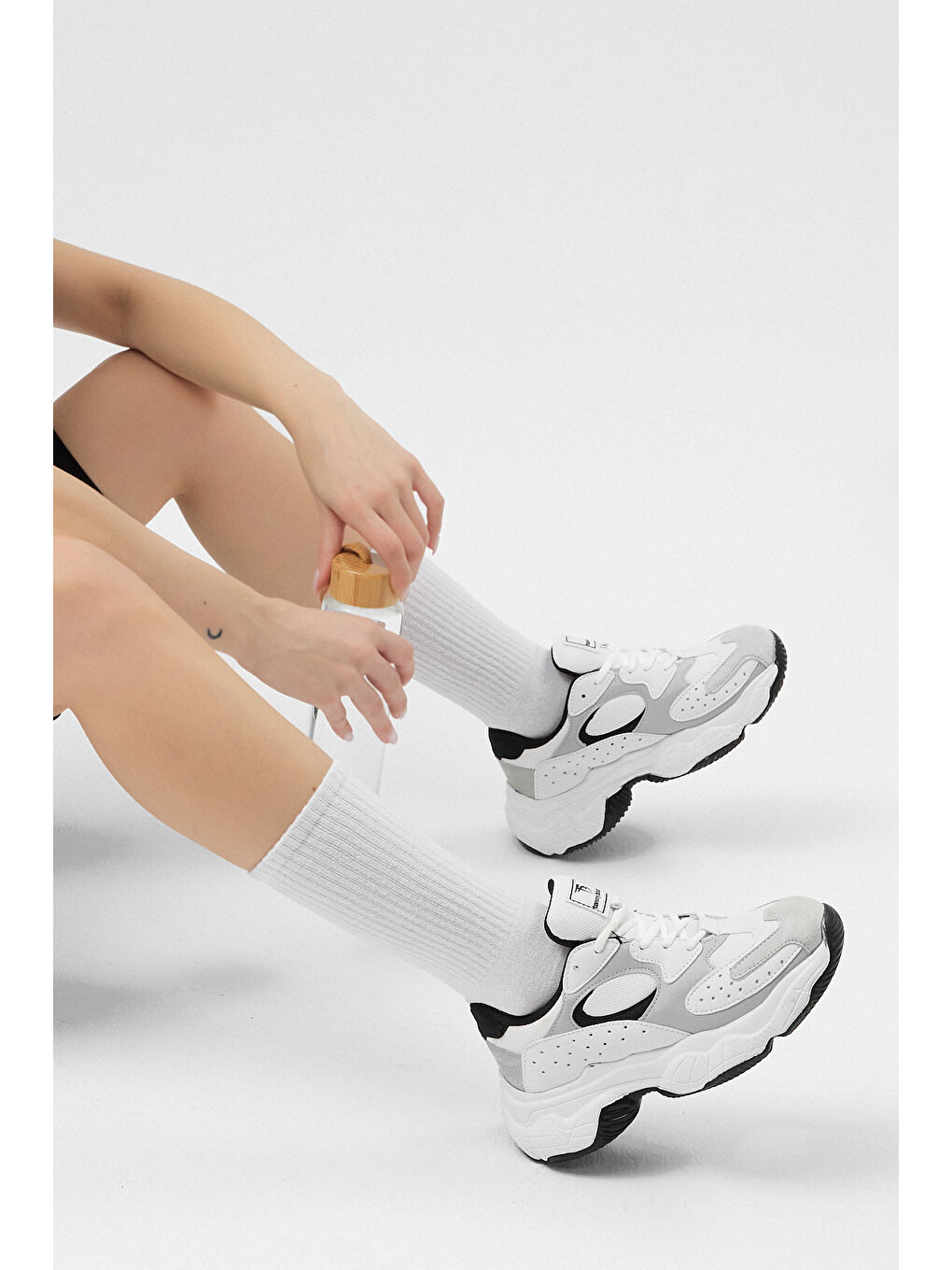 Kadın Beyaz Gri Spor Ayakkabı Tb284-1