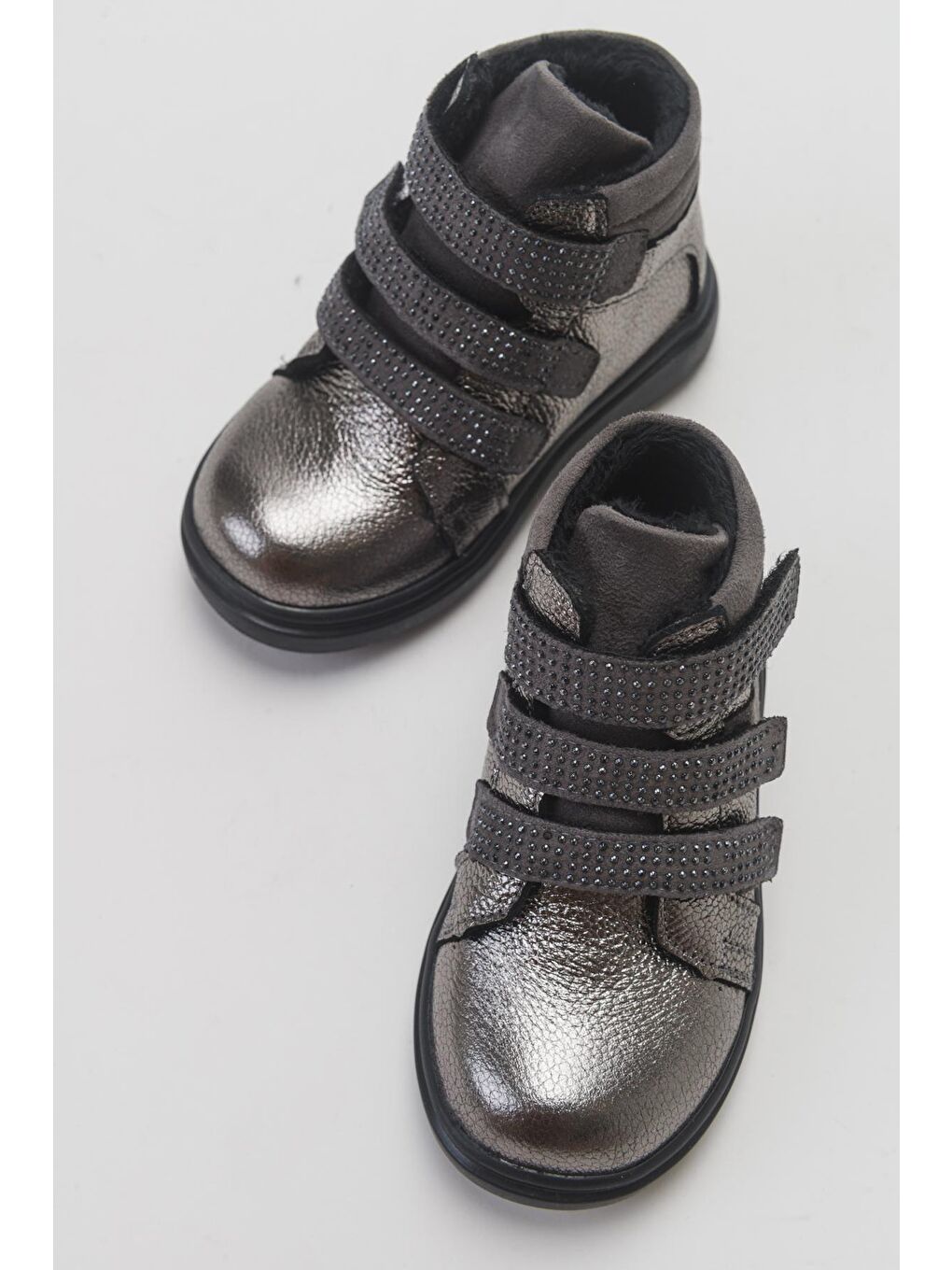 Gri Kız Çocuk Gümüş Hakiki Deri Anatomik Günlük Bot-2