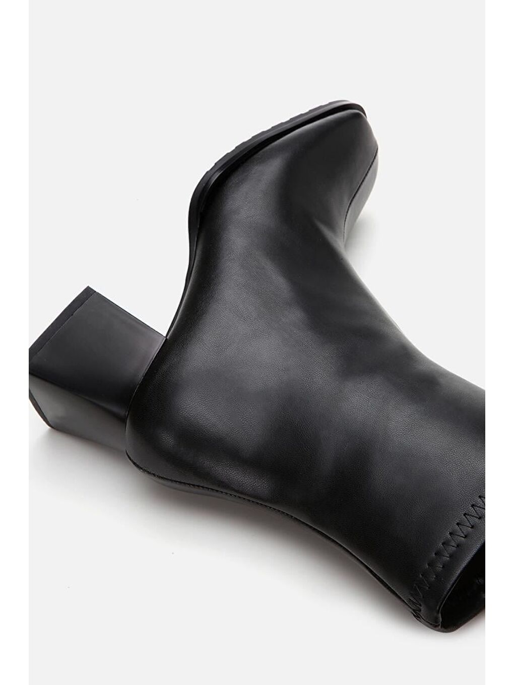 Siyah Kadın Topuklu Bot-5