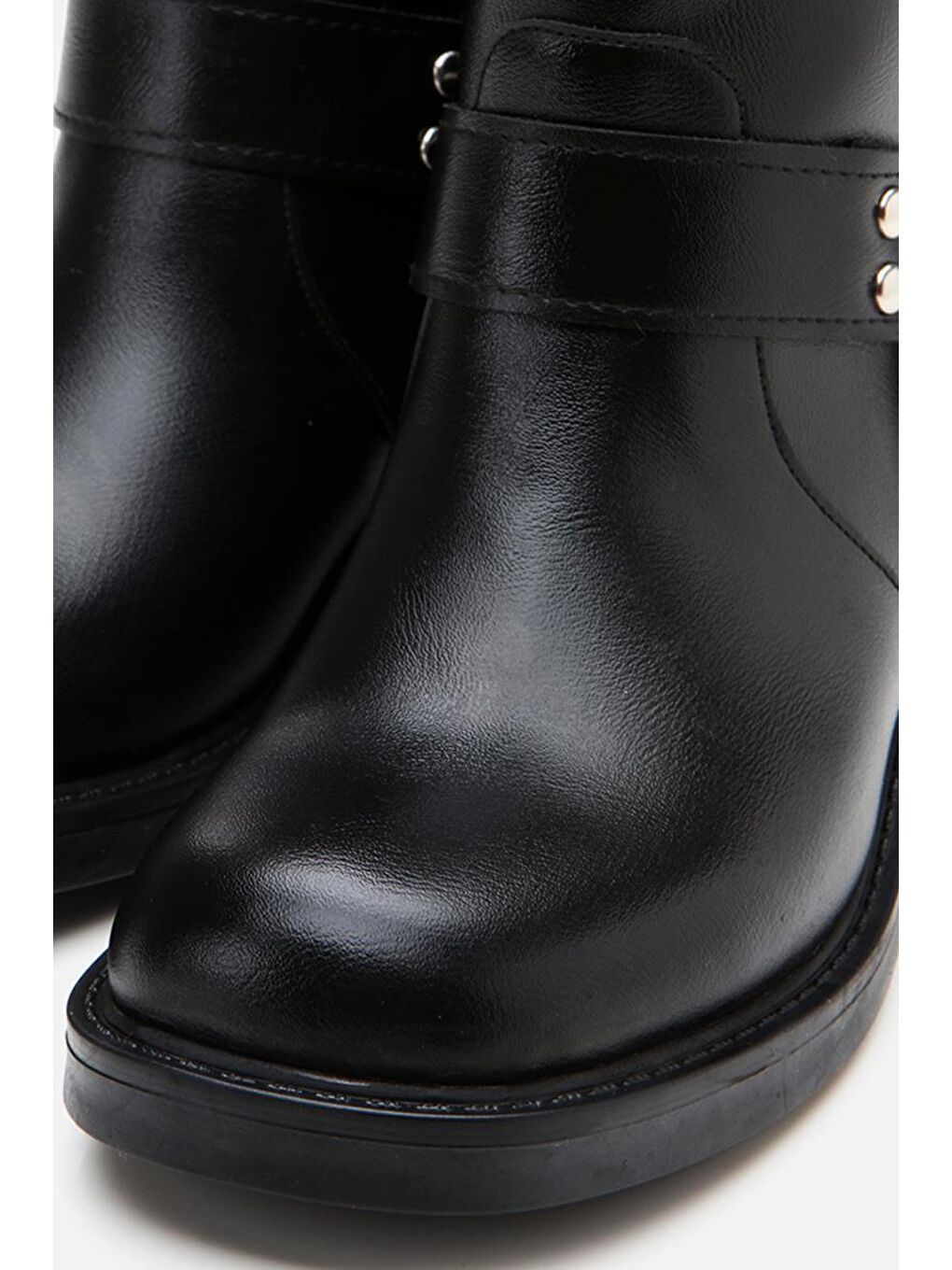 Siyah Kadın Tokalı Düz Bot-3