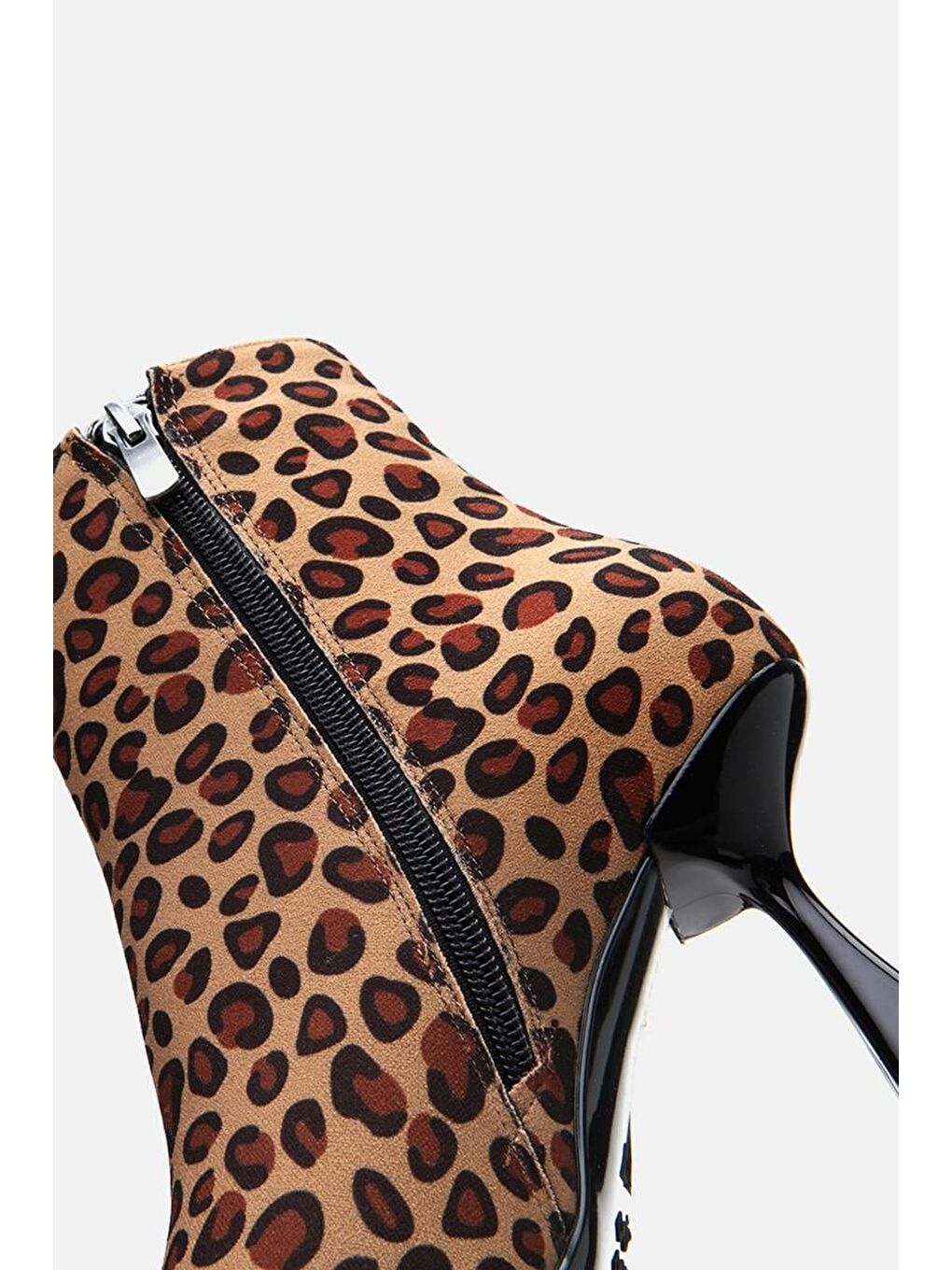 Kahverengi Leopar Desenli Kadın Topuklu Bot-6
