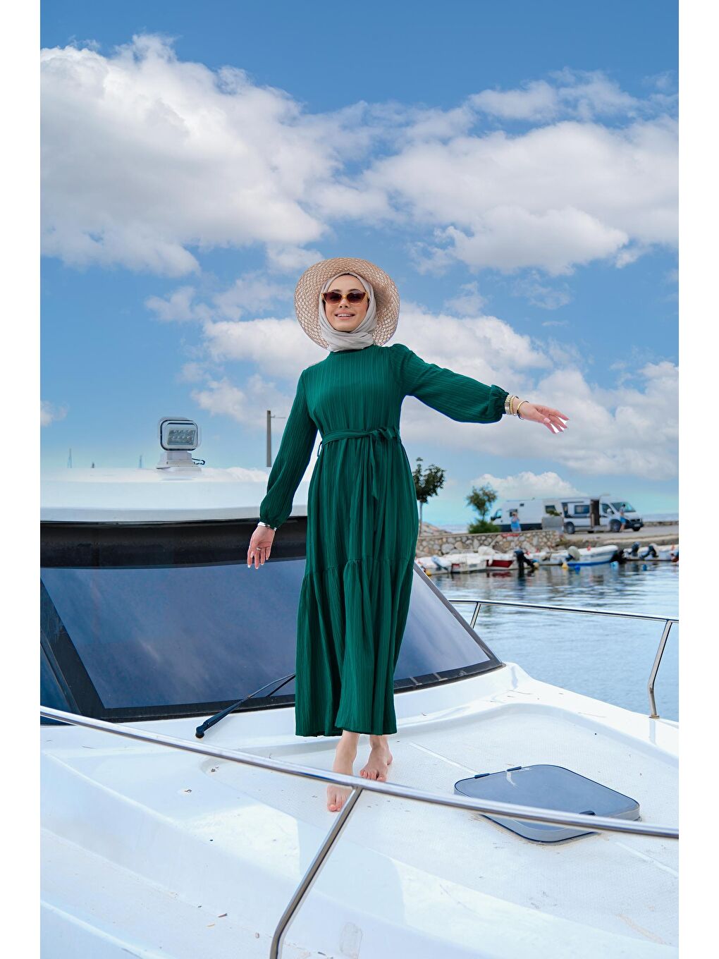 Bel Bağlamalı Kadın Elbise Zümrüt Yeşili