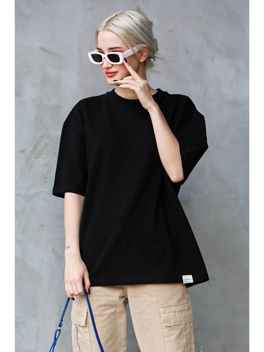 Madmext Siyah Bisiklet Yaka Basic Oversize T-shirt MG1687 - 1