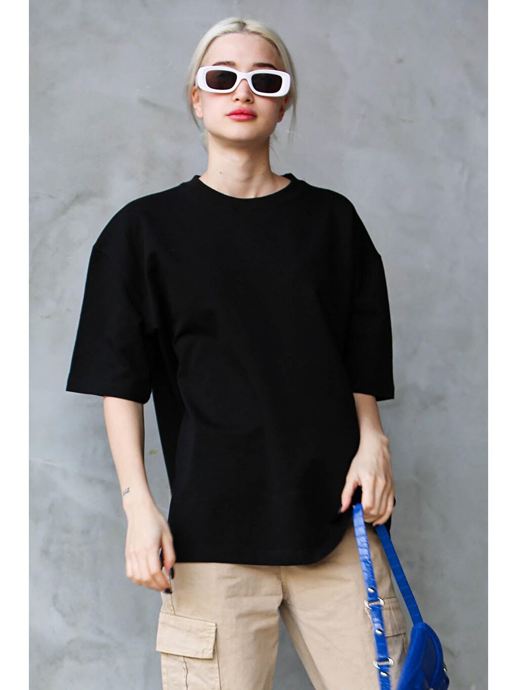 Madmext Siyah Bisiklet Yaka Basic Oversize T-shirt MG1687 - 3