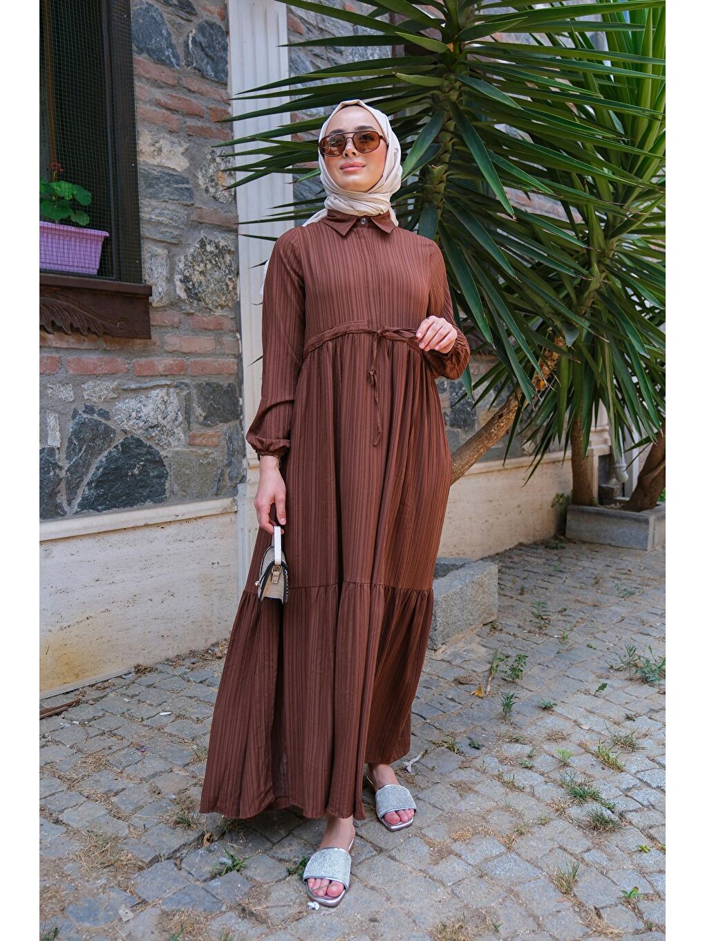 Bel Büzgülü Kadın Elbise Kahverengi