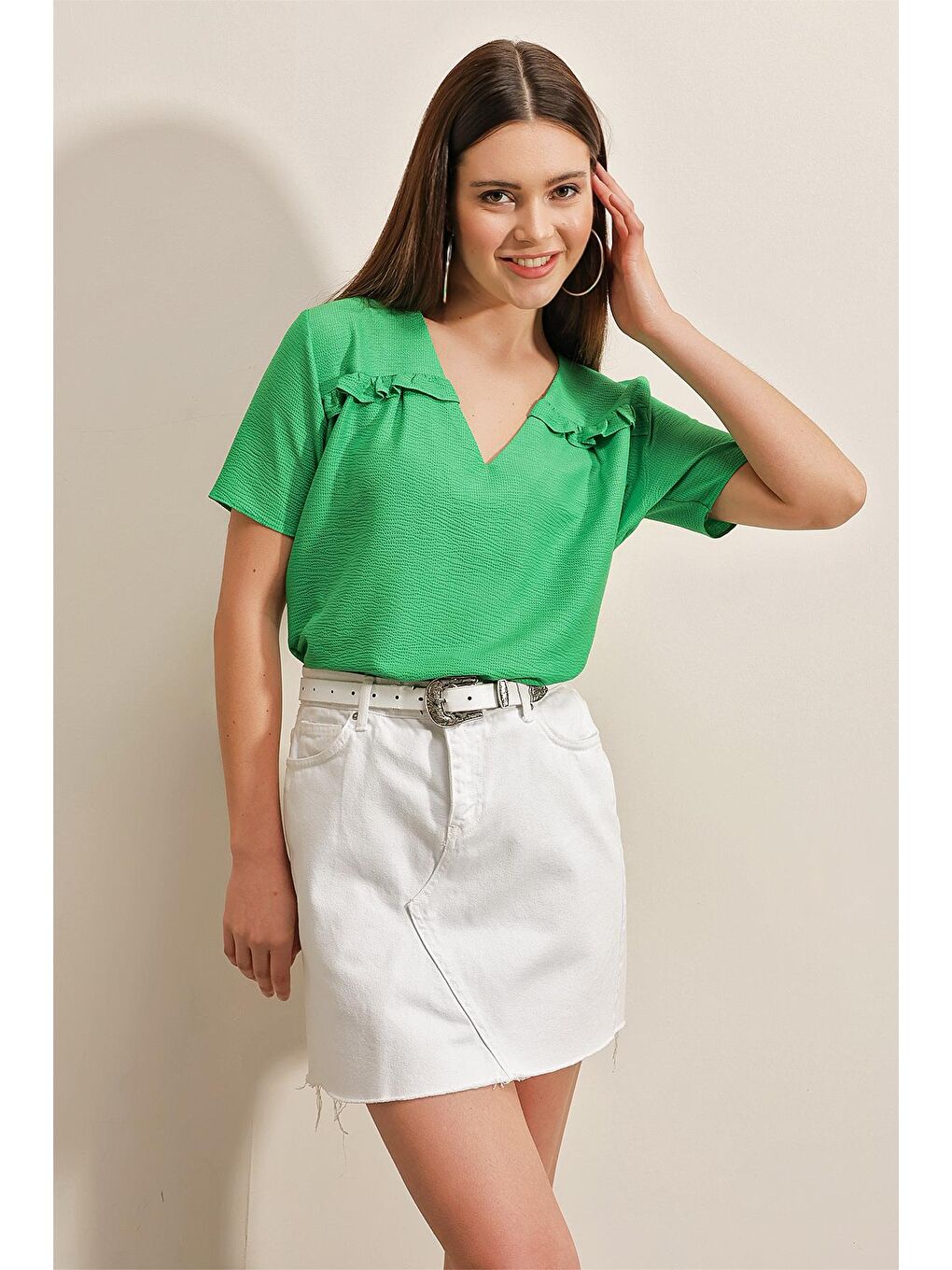 0458 Fırfırlı V Yaka Örme Bluz - Yeşil-1