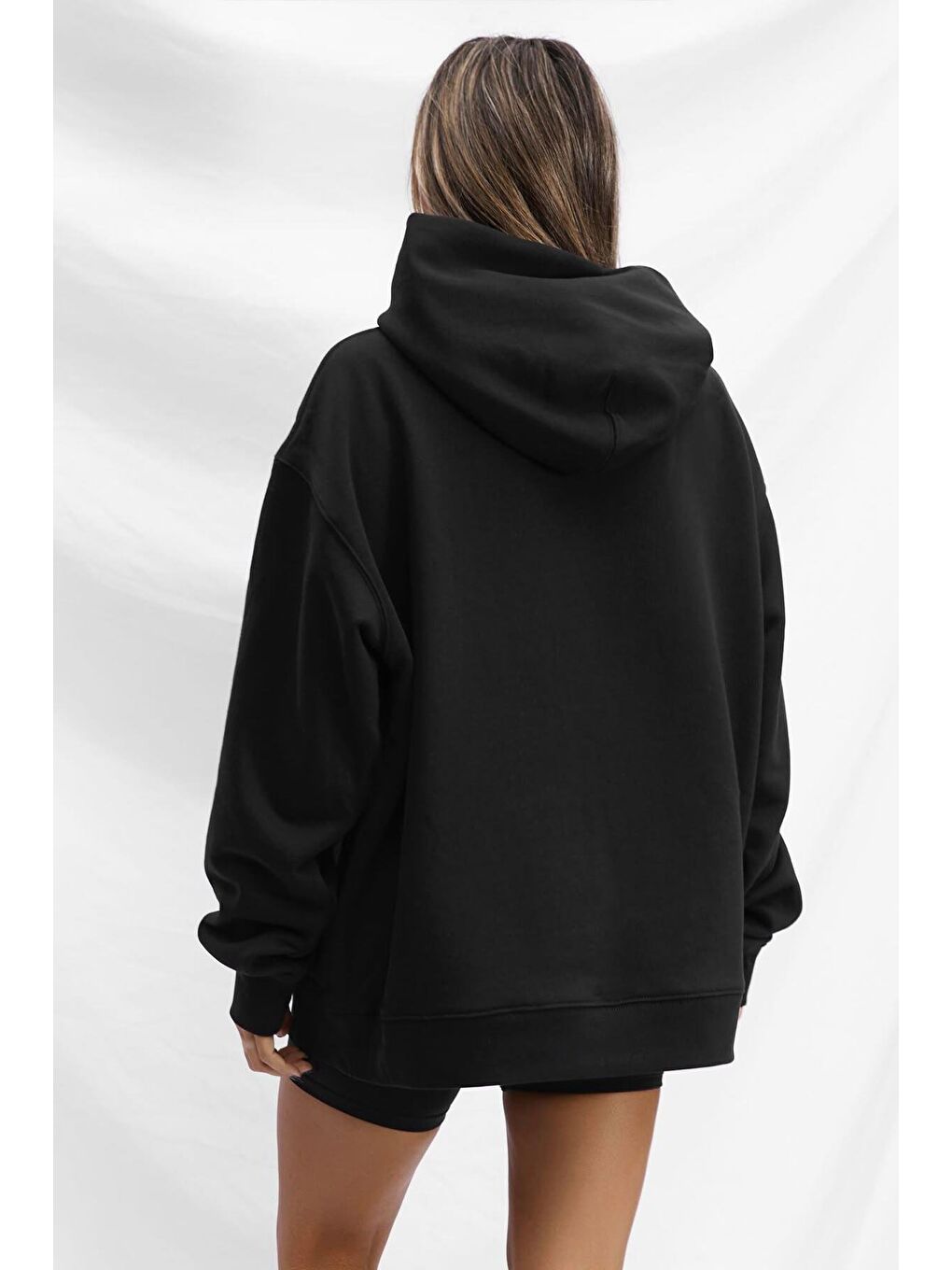 Siyah Kapüşonlu Şardonlu Oversize Cepli Sweatshirt Mg2206-4