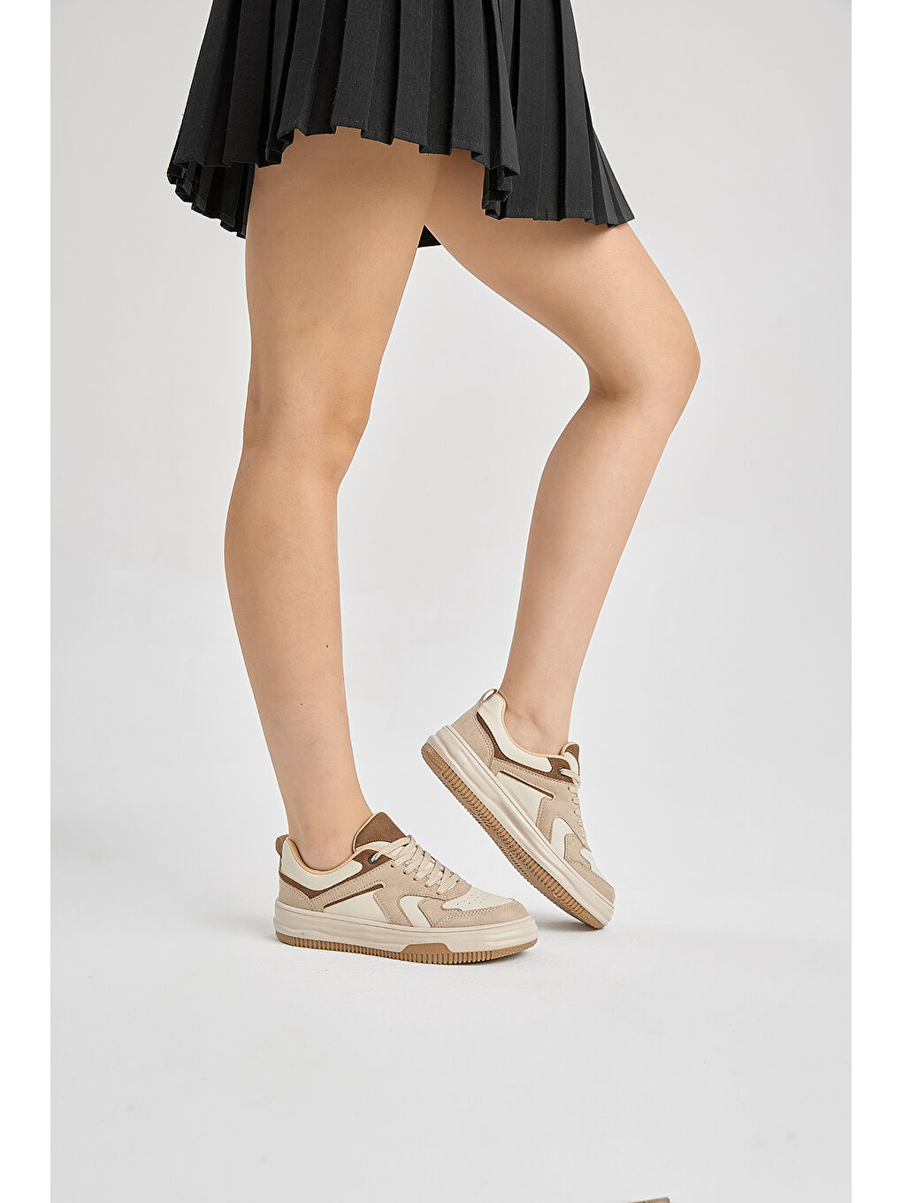 Kadın Bej Toprak Termo Taban Bağcıklı Spor Ayakkabı-3