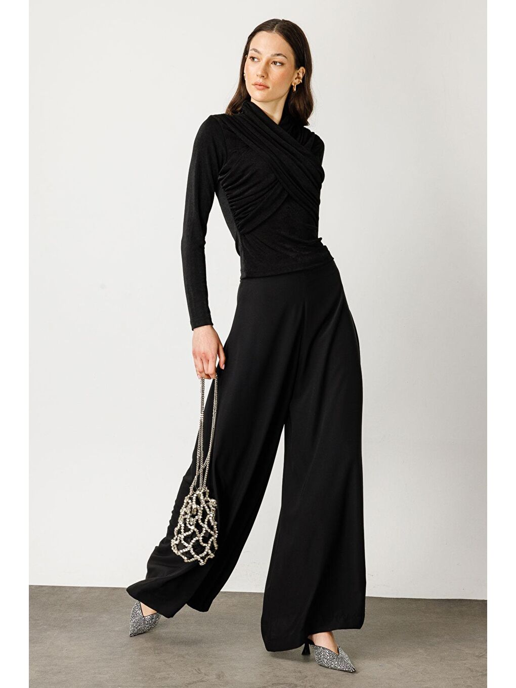 Geniş Paça Kumaş Pantolon - Siyah-4