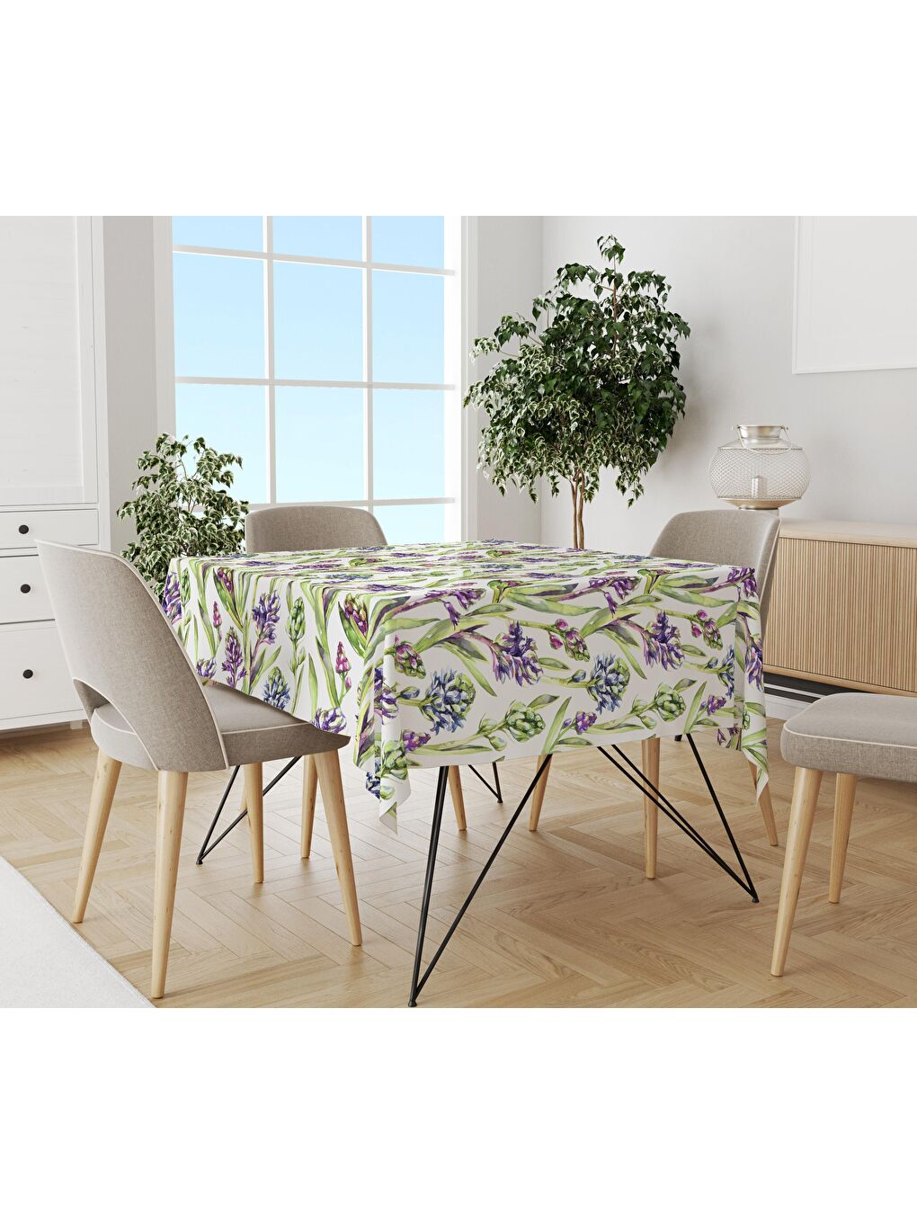 Karışık Lavanta Desenli Masa Örtüsü Beyaz