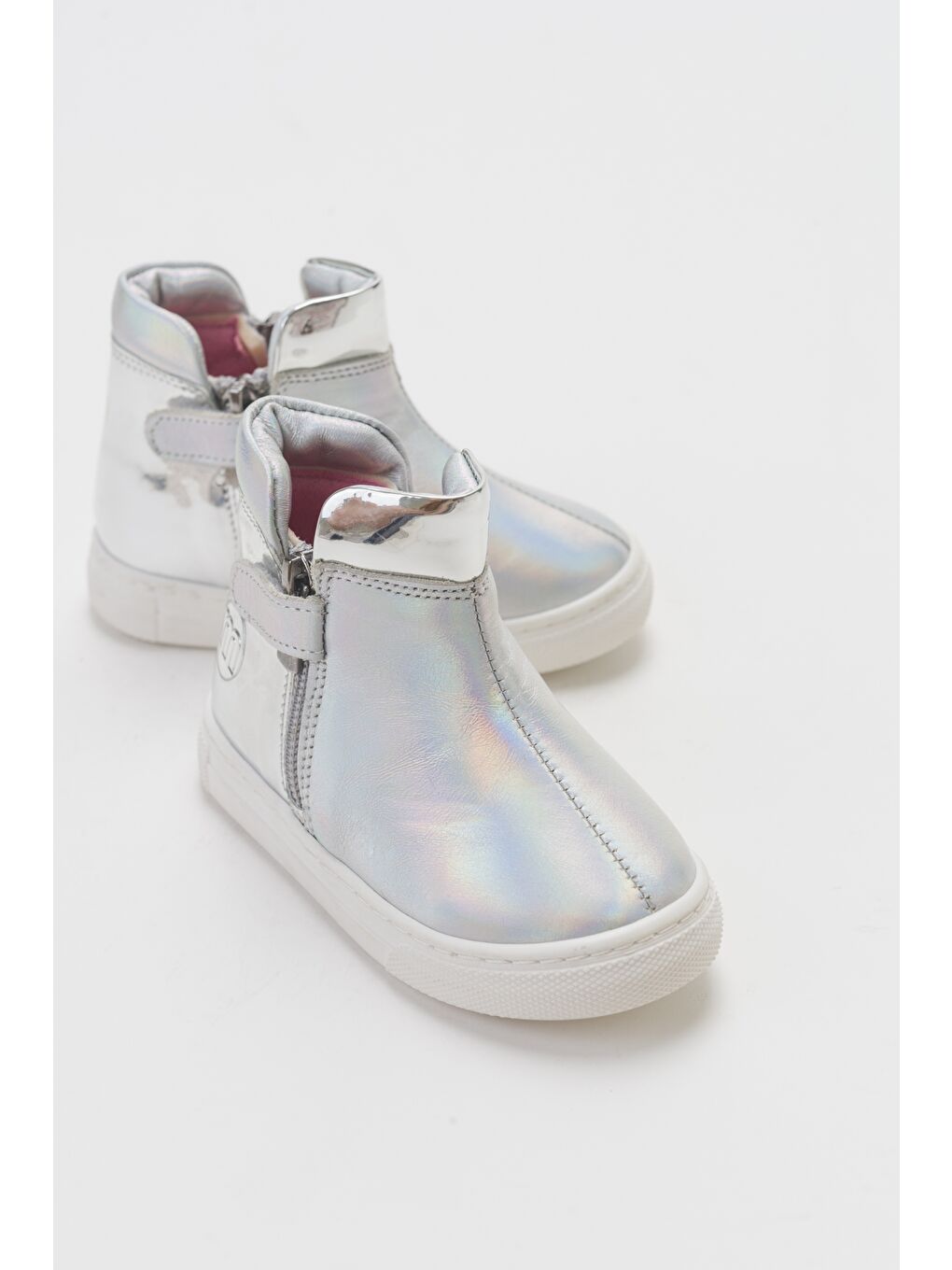 Gri Kız Çocuk Gümüş Hakiki Deri Çocuk Bot-1