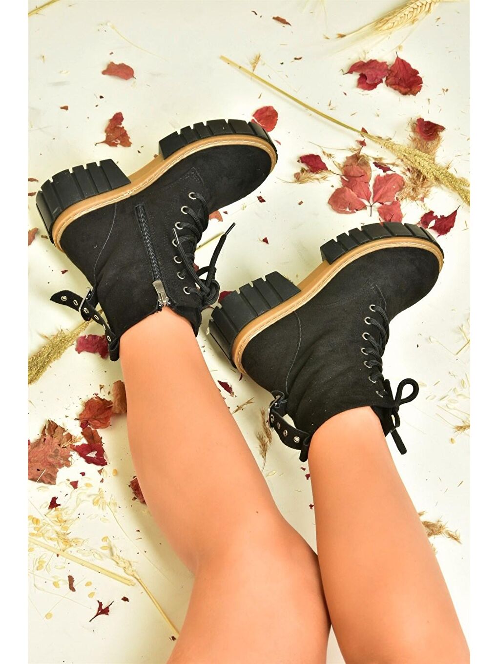 N8202002 Siyah Kadın Bot-2