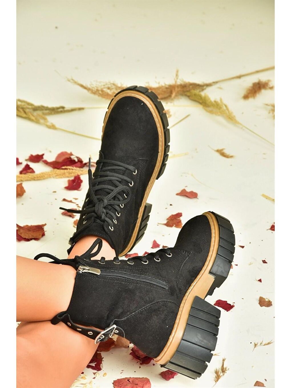 N8202002 Siyah Kadın Bot-3