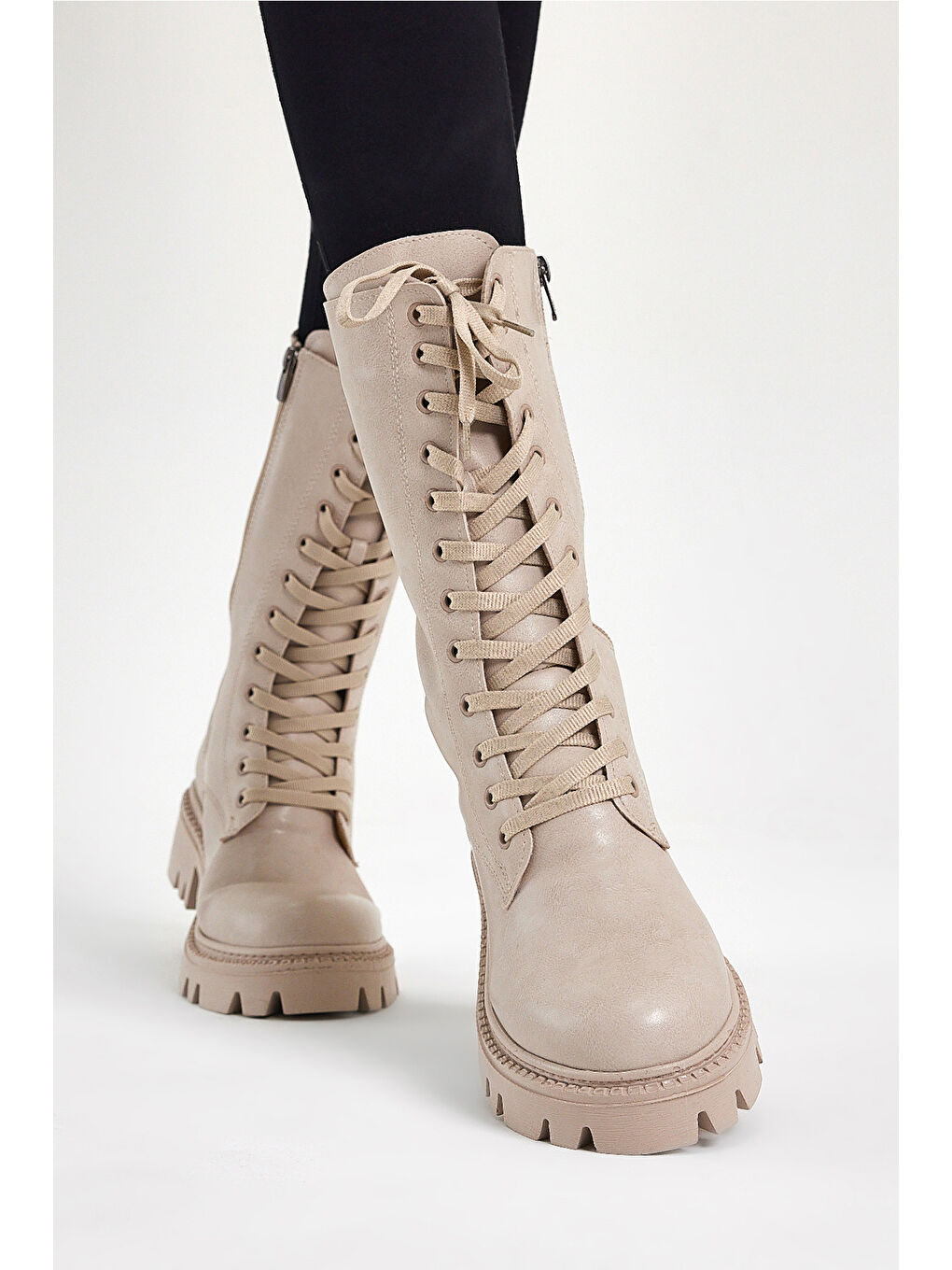 Bej Kadın Ten Cilt Rahat Kalıp Bağcıklı Çorap Çizme-3