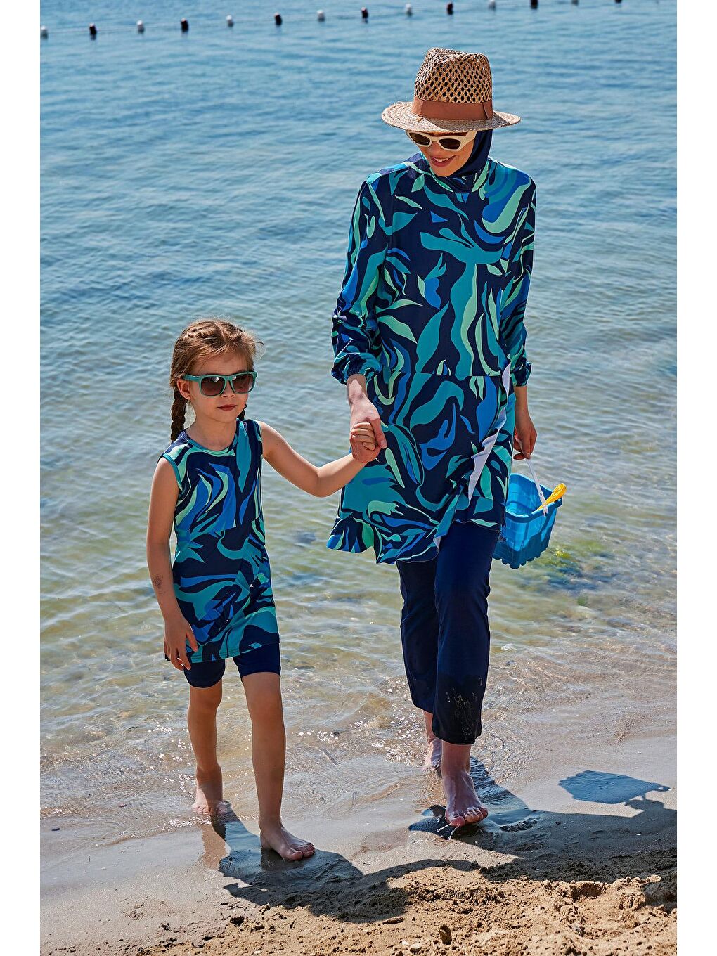 Lacivert Tam Kapalı Tesettür Mayo M2334