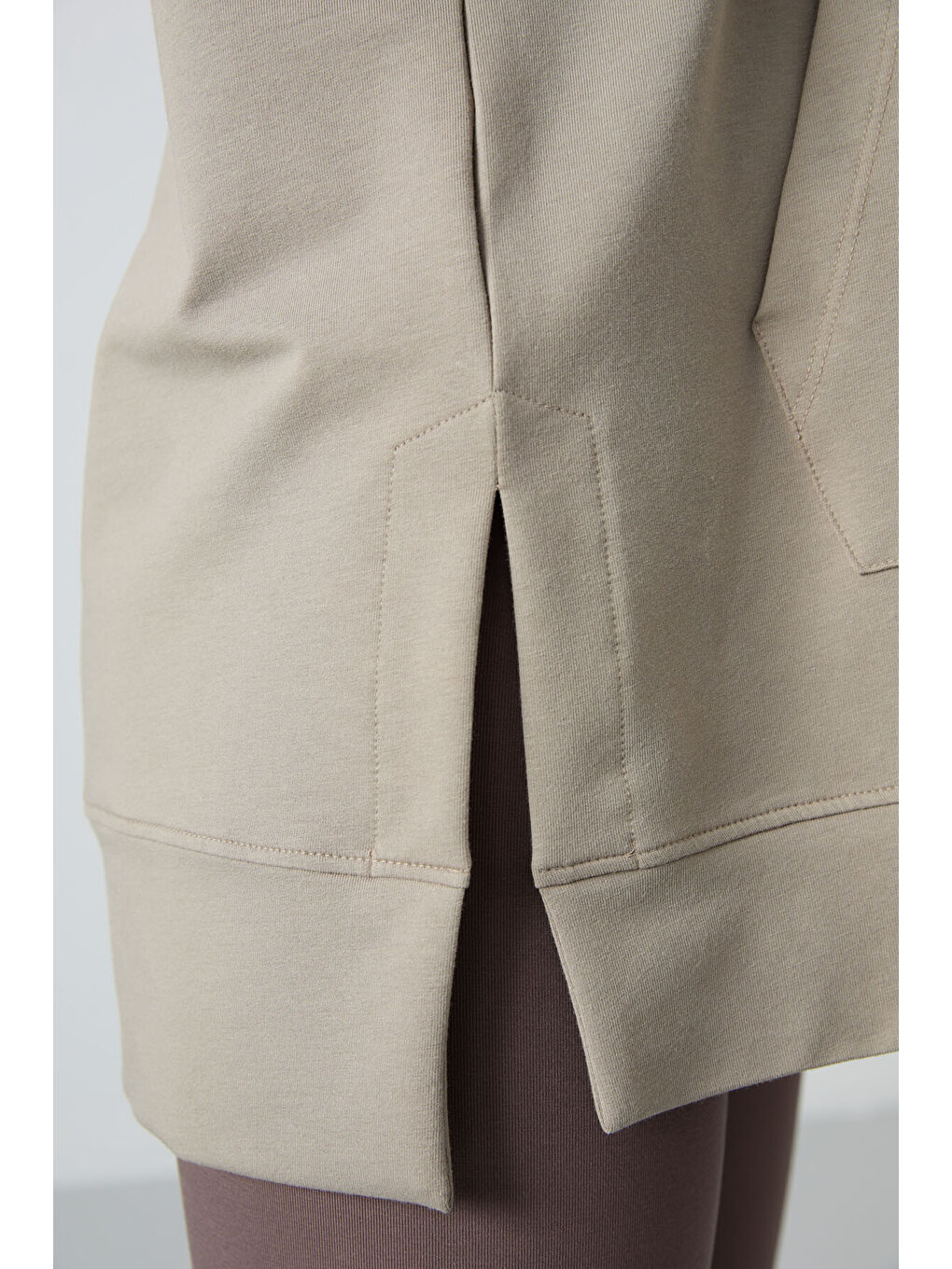 Koyu Bej Balon Kol Yazı Nakışlı Kadın Oversize Tunik Sweatshirt - 97163-3