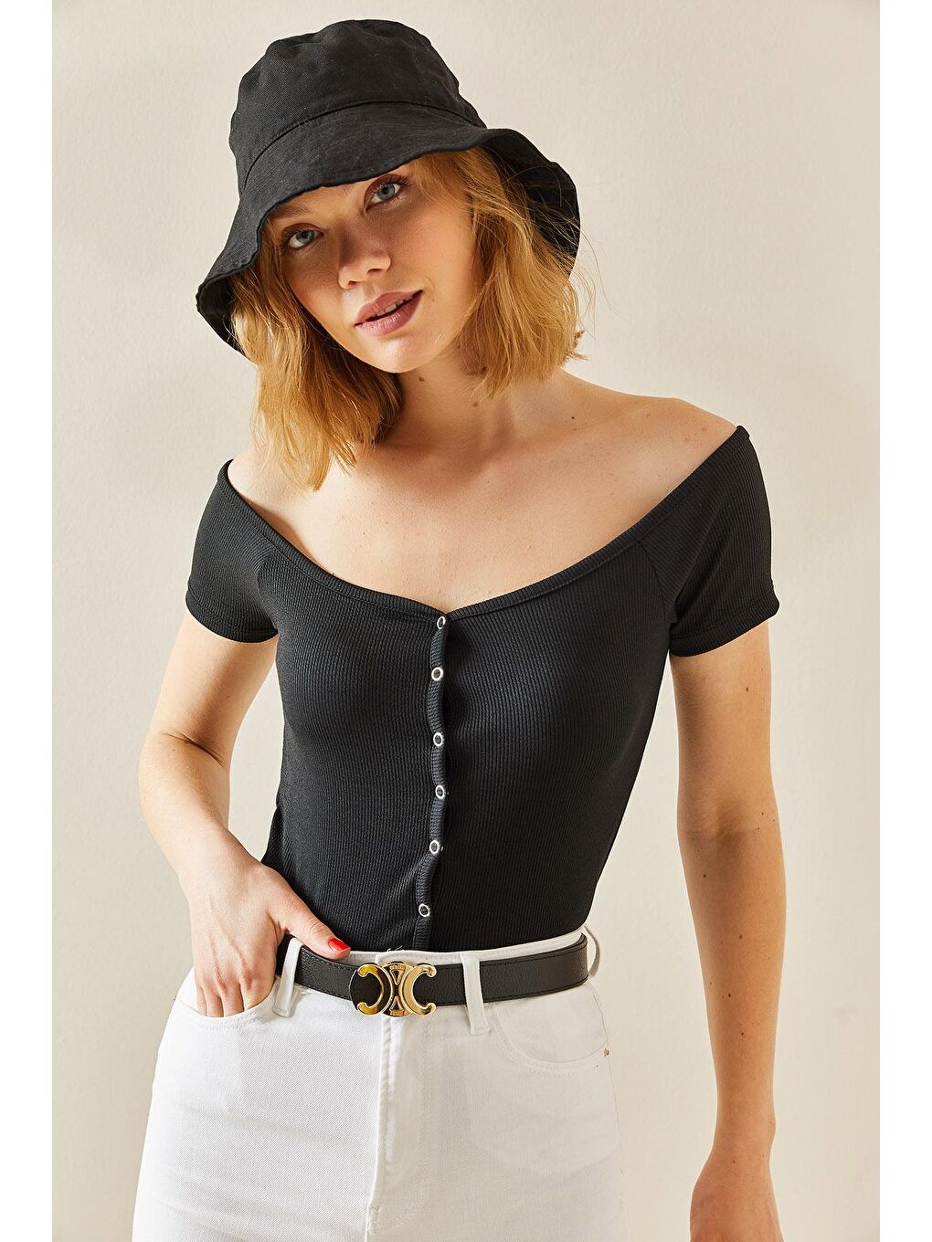 Siyah Çıtçıt Düğmeli Kayık Yaka Bluz 3YXK2-47298-02-1