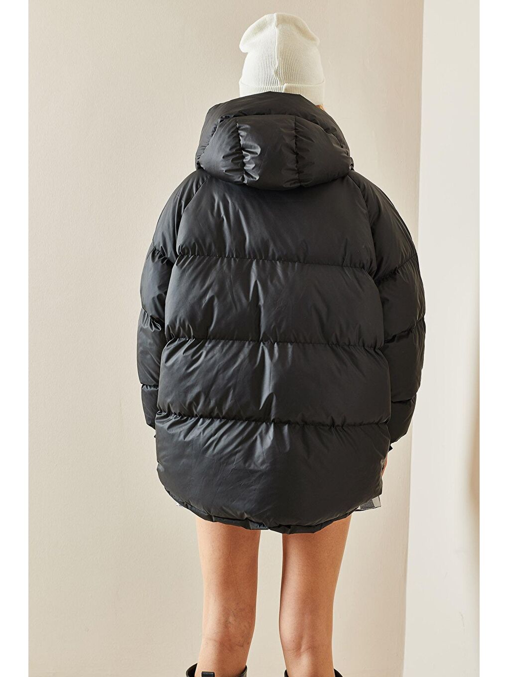 Siyah Dolumlu Şişme Mont 3KXK4-46529-02-4