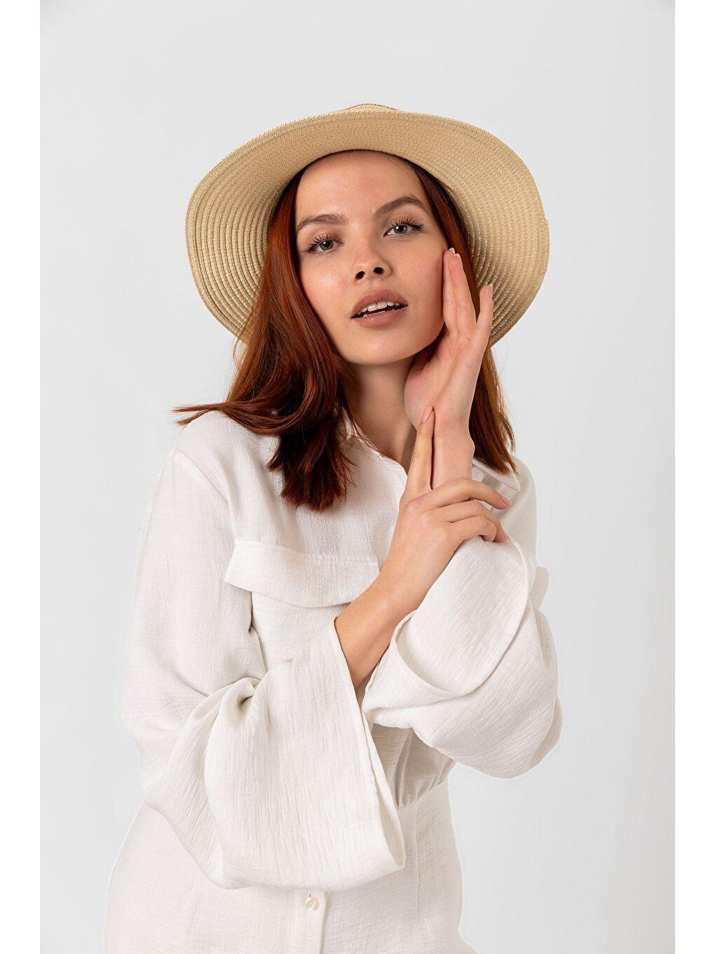 Bej Arı Detaylı Gondol Hasır Şapka Kutulu Gönderim  Hsr2040-2