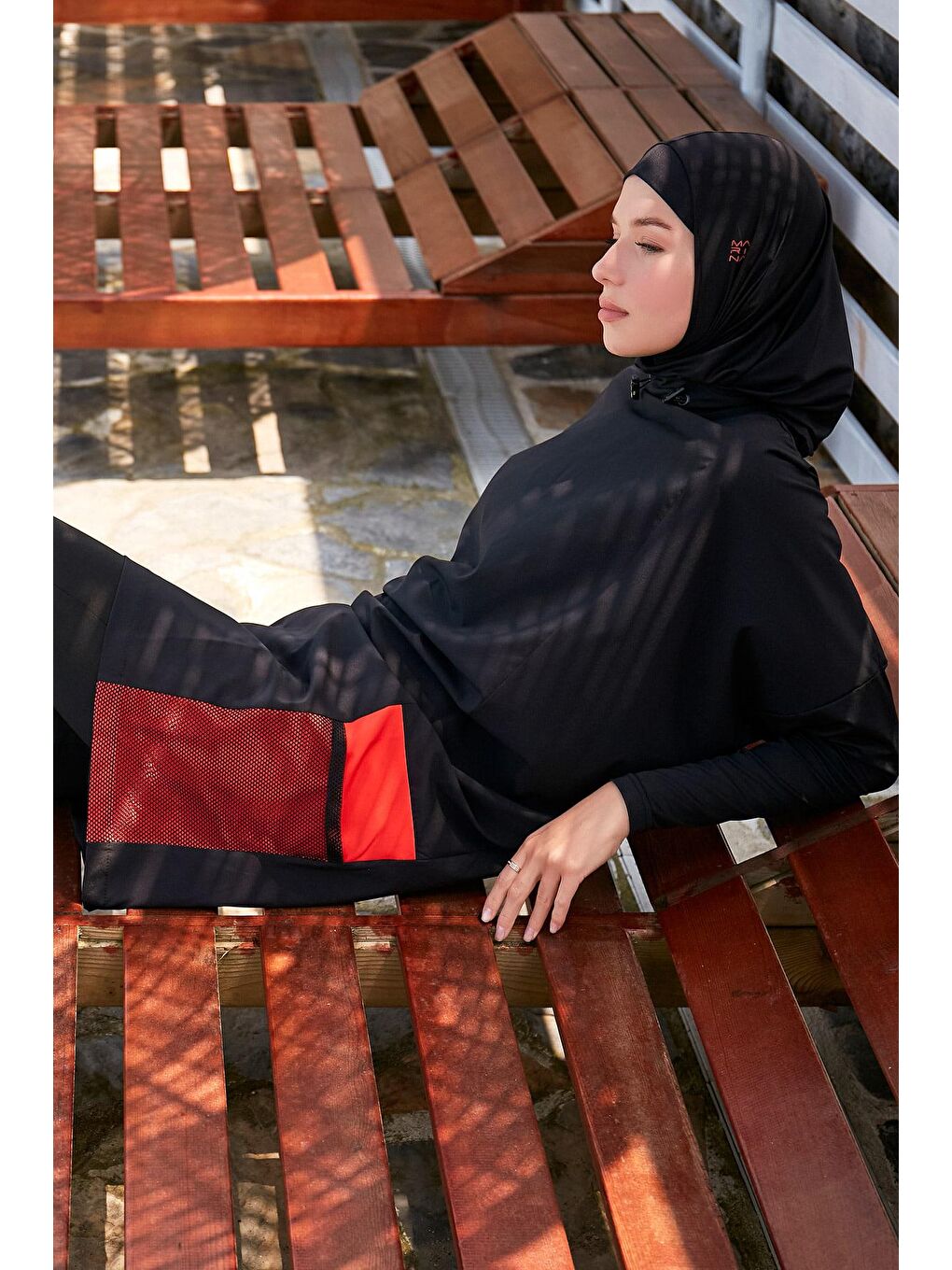 Siyah Tam Kapalı Tesettür Mayo M2323-2