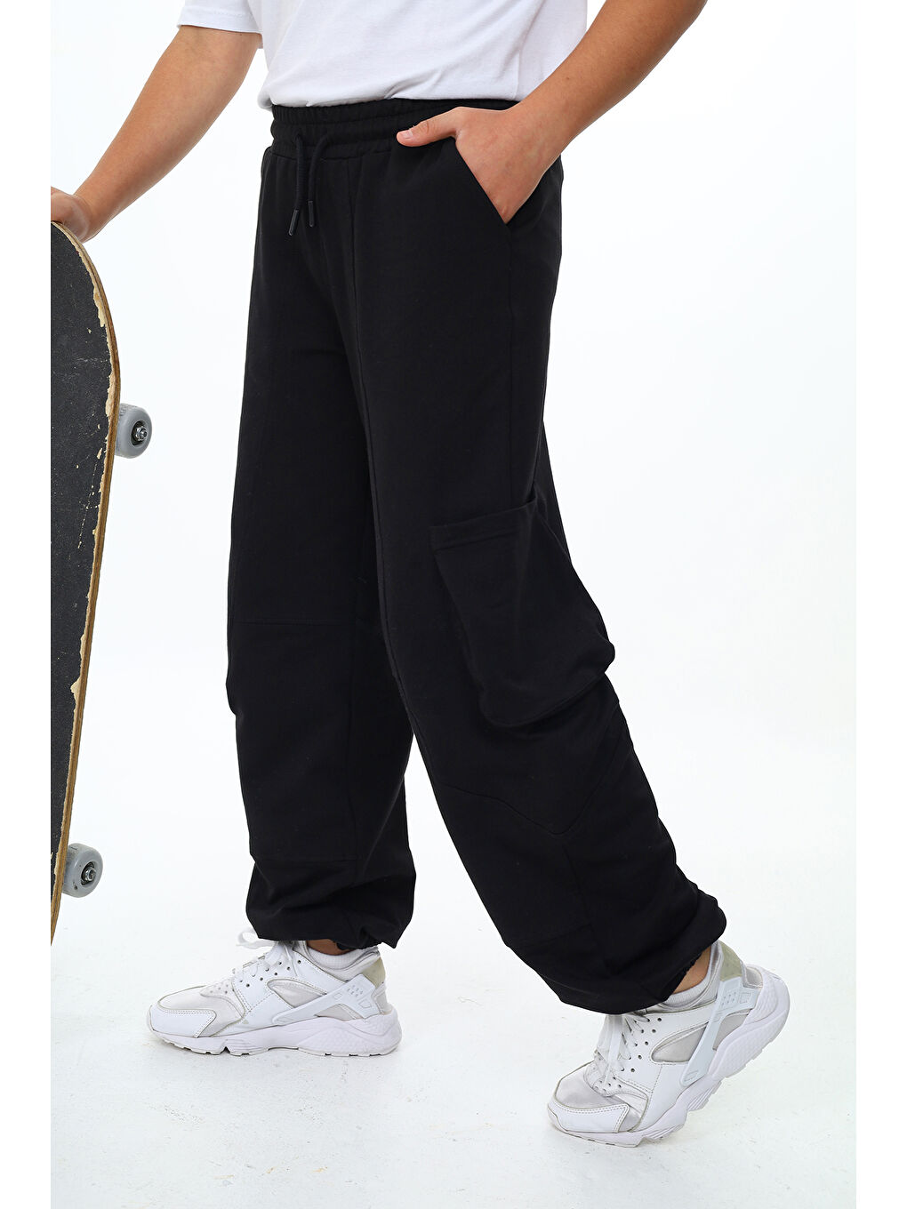 Siyah Erkek Çocuk Eşofman Alt-1