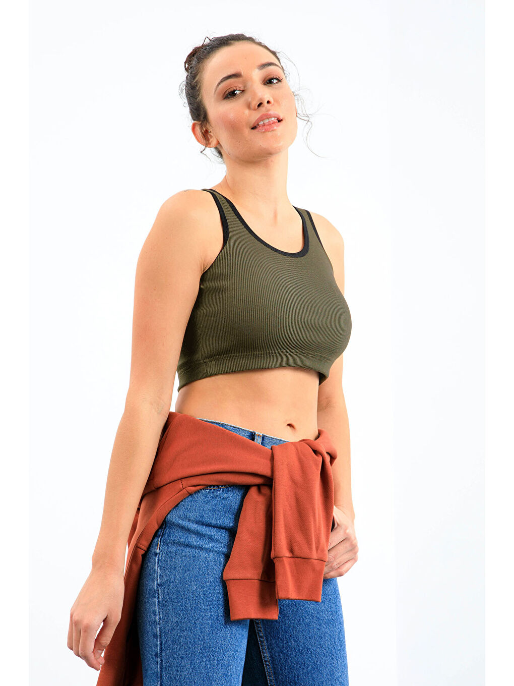 Haki Basic Sıfır Kol Dar Kalıp U Yaka Kadın Crop Top Atlet - 97160-1