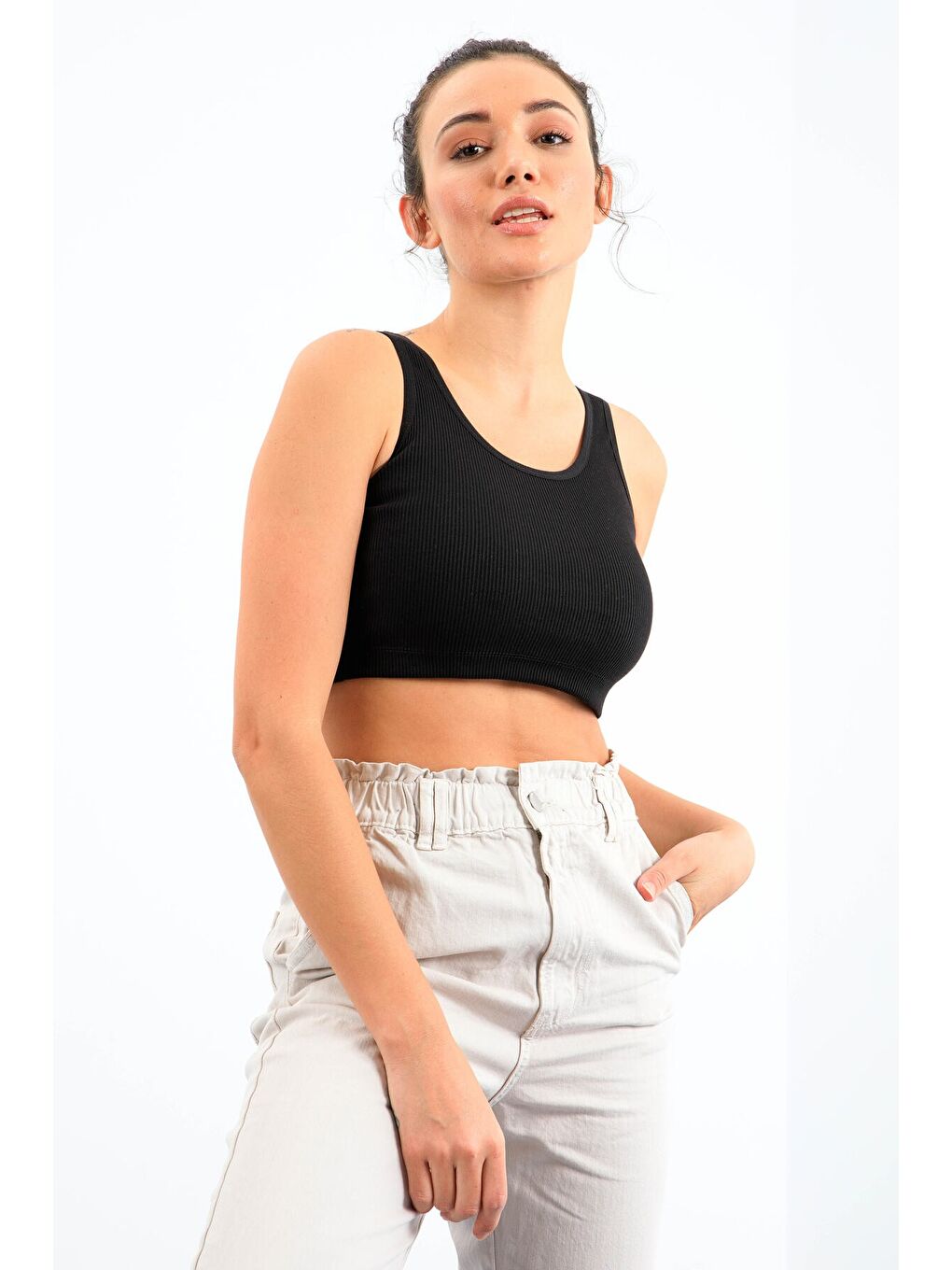 Siyah Basic Sıfır Kol Dar Kalıp U Yaka Kadın Crop Top Atlet - 97160-2