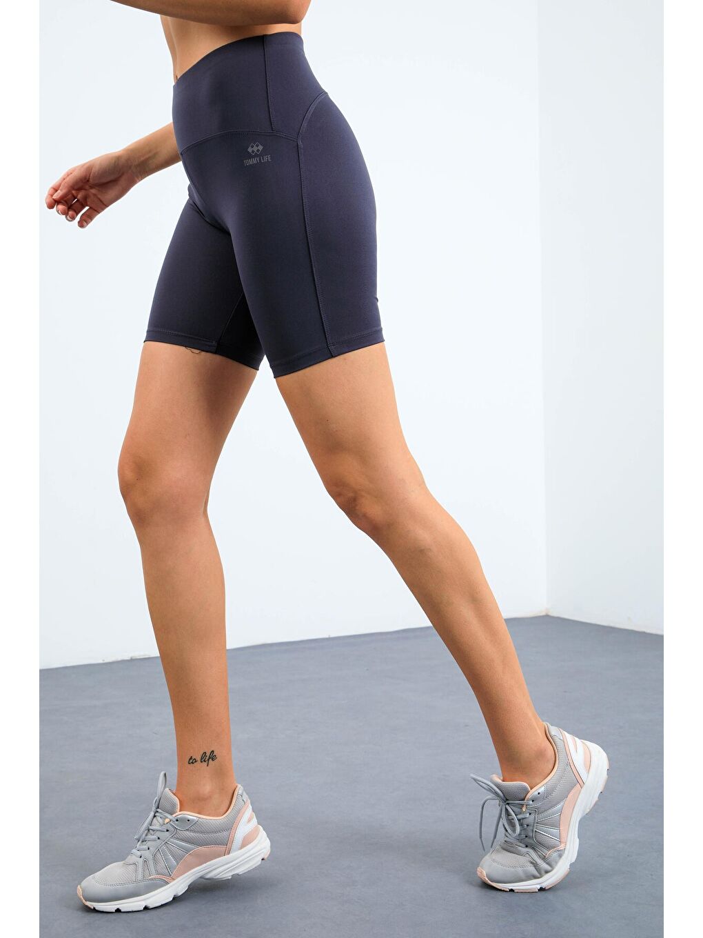 Antrasit Yüksek Bel Toparlayıcı Slim Fit Büstiyer Biker Kadın Tayt Takım - 95303-2