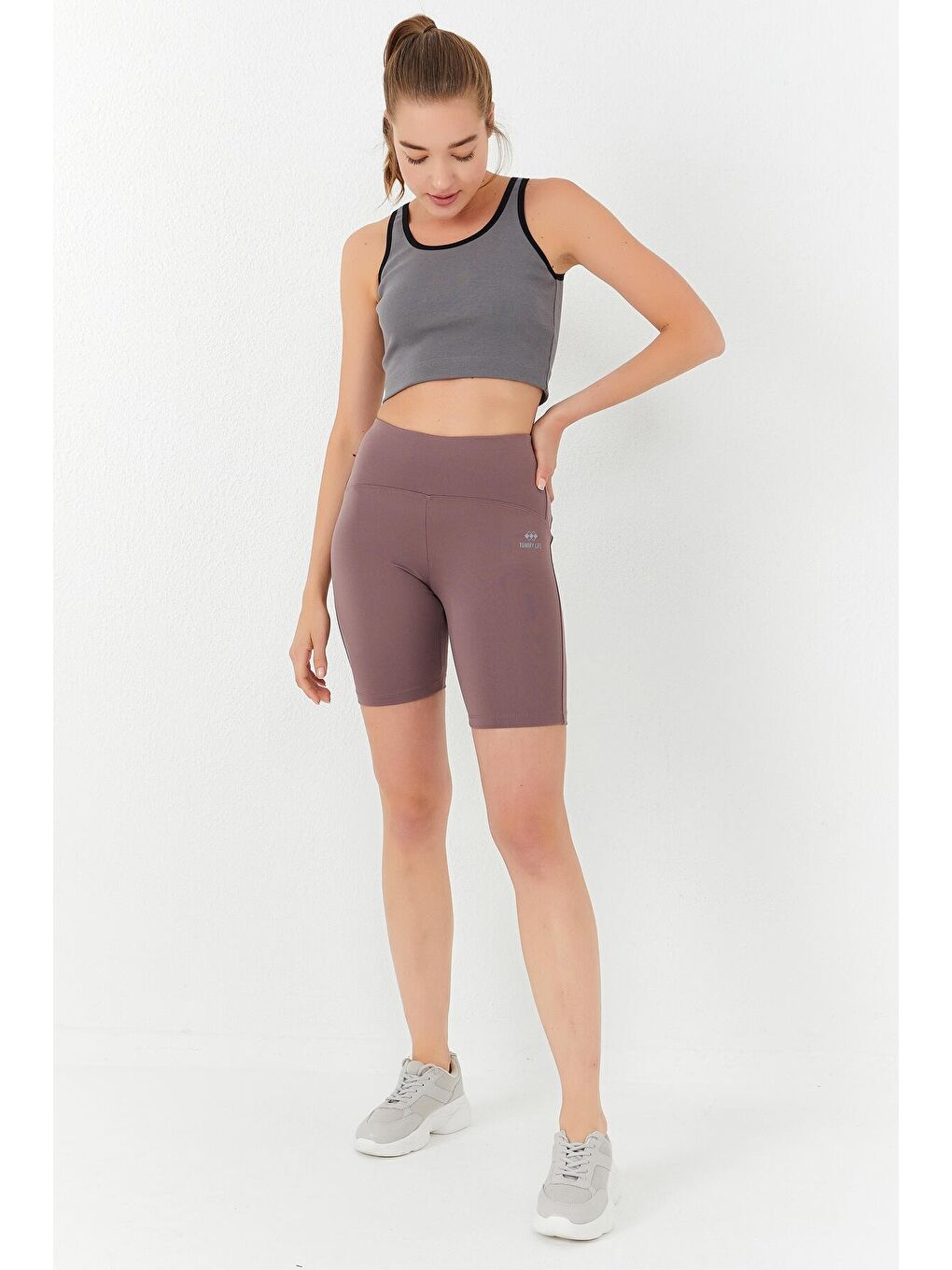 Yeşil Çağla Basic Sıfır Kol Dar Kalıp U Yaka Kadın Crop Top Atlet - 97162-3