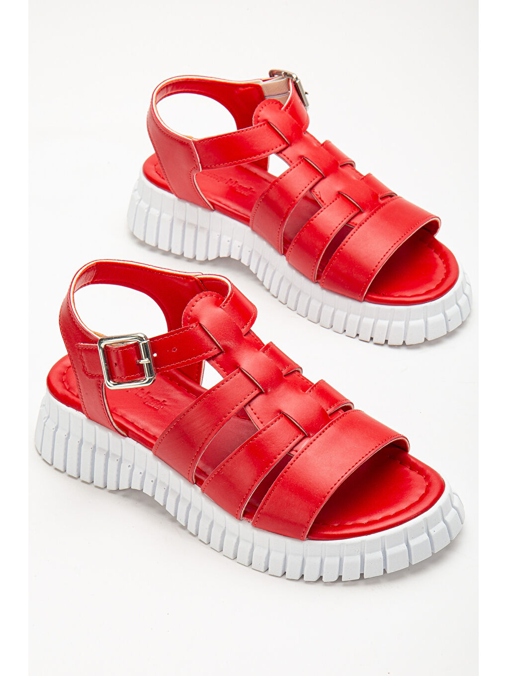 Kadın Kırmızı Bilekten Bağlamalı Üç Bantlı Poli Yüksek Taban Sandalet-3