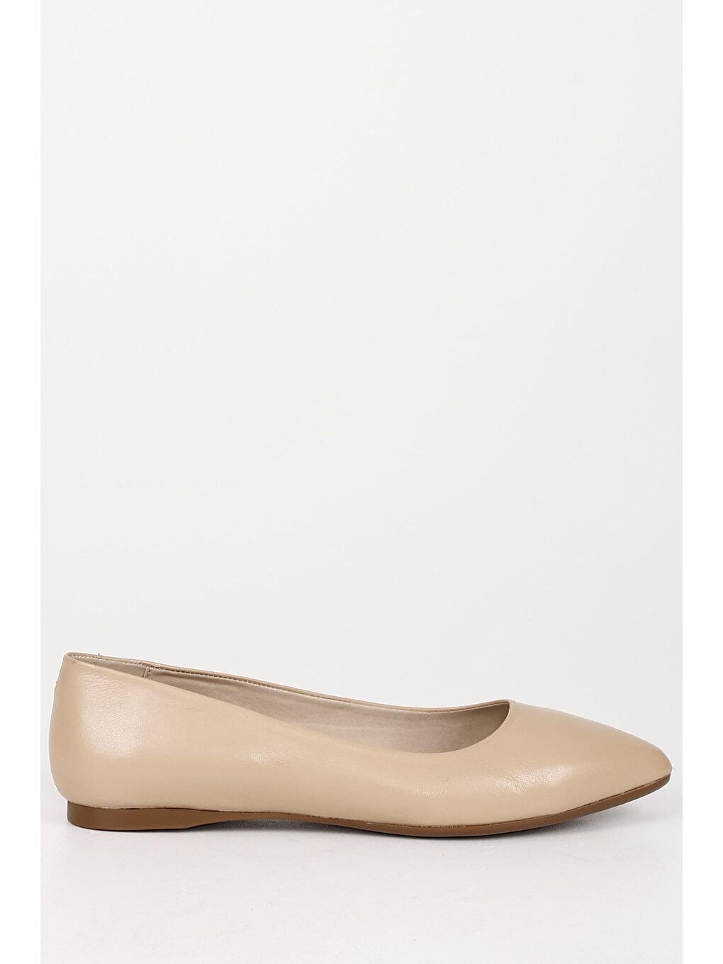 Bej Hakiki Deri Sivri Burun Düz Taban Kadın Babet 13389-3