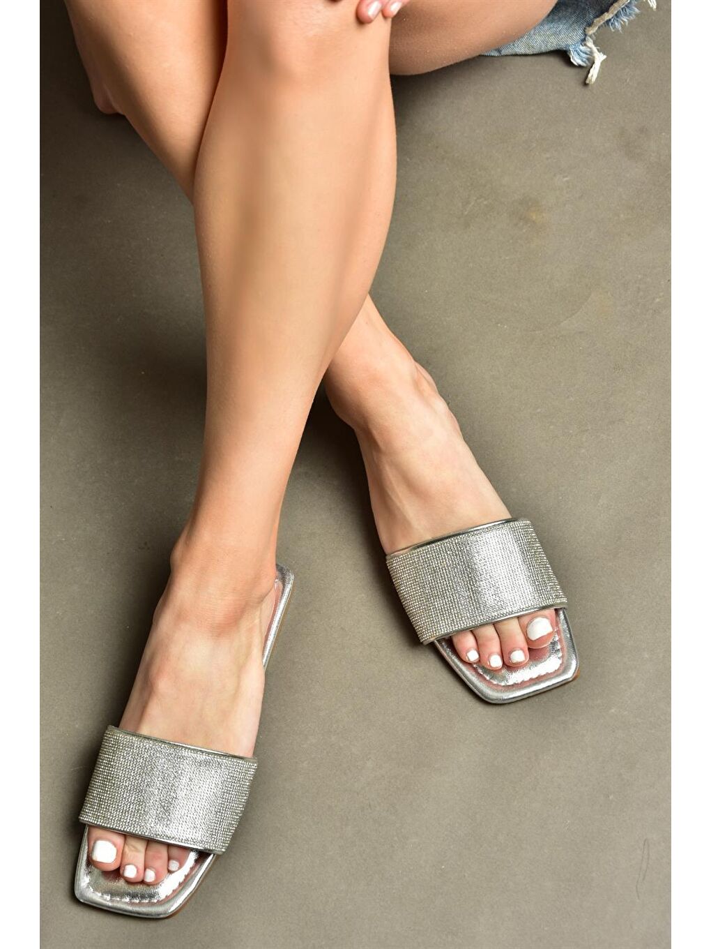 Gri P820038614 Gümüş Kadın Terlik-4