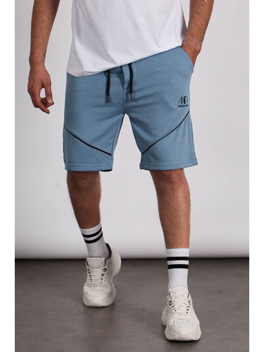 Mavi Erkek Regular Fit Şort 5401-2
