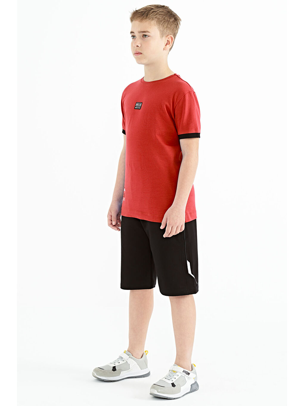 Kırmızı Fiesta Baskılı Standart Kalıp O Yaka Erkek Çocuk Tişört - 11097-3