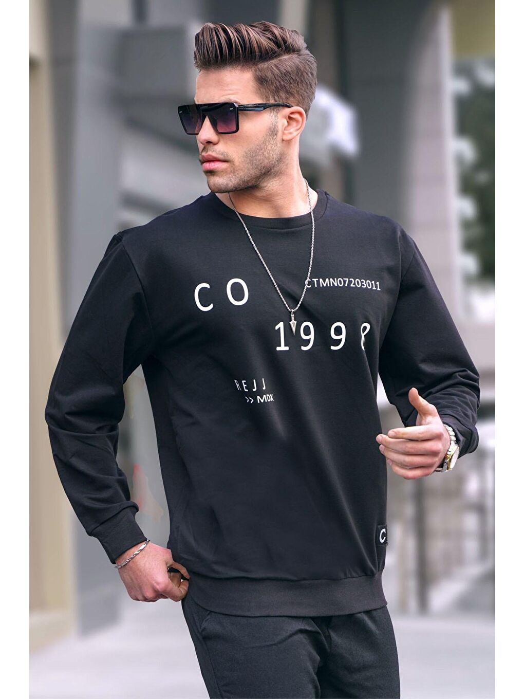 Siyah Baskılı Erkek Sweatshirt 2199