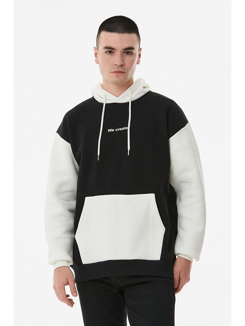 Siyah Baskılı Kapüşonlu Sweatshirt