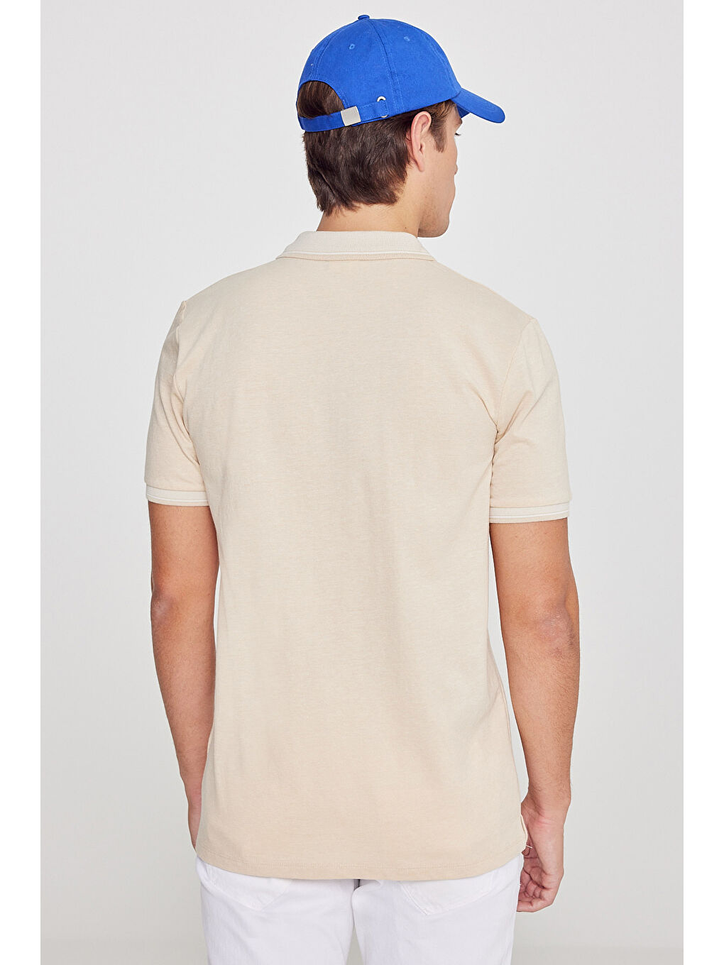 Erkek Açık Bej-Beyaz Slim Fit Dar Kesim Kıvrılmaz Polo Yaka Kısa Kollu Tişört-5