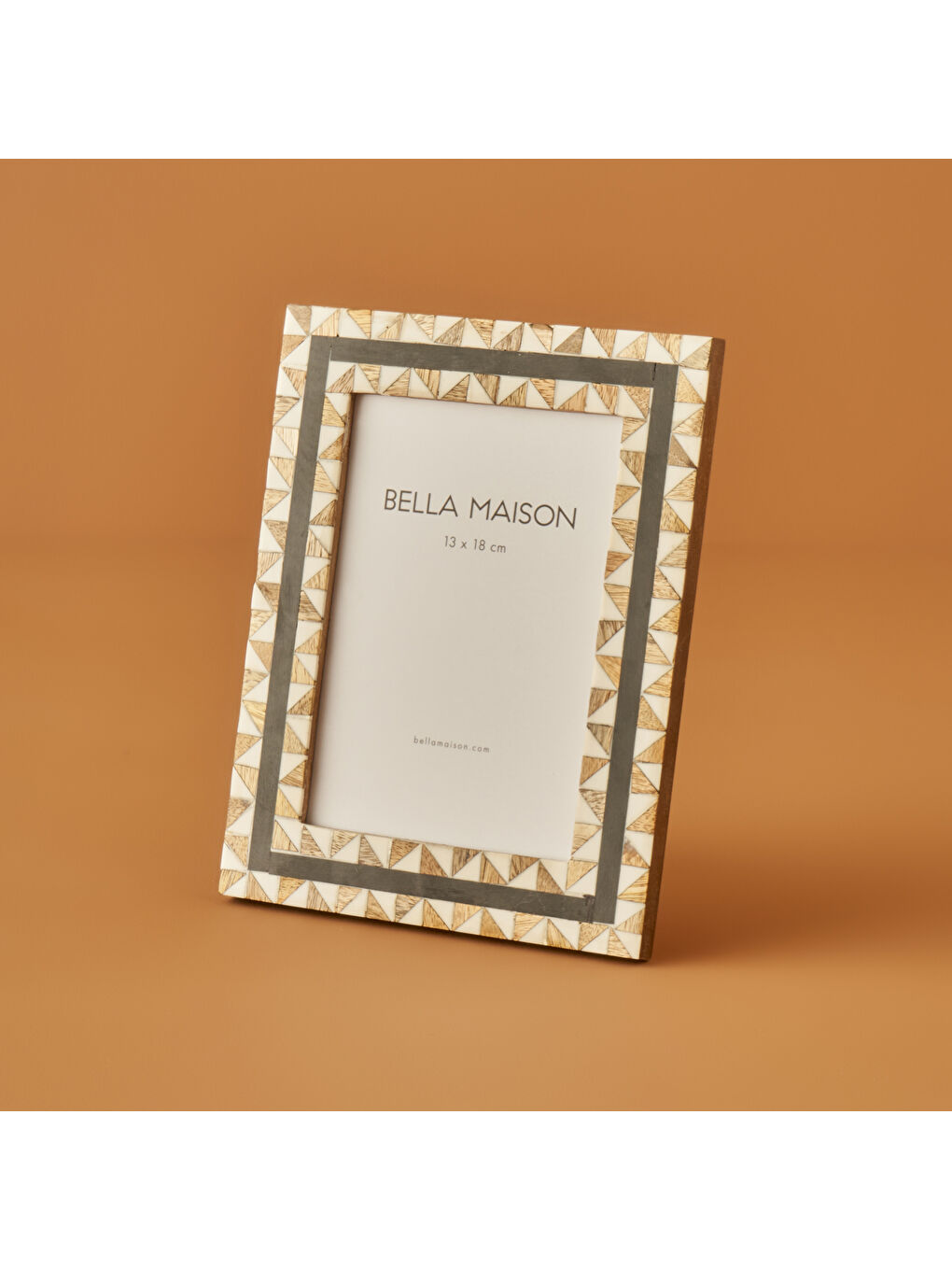 Venüs Mango Ağacı Çerçeve Siyah (19x1x24 cm)