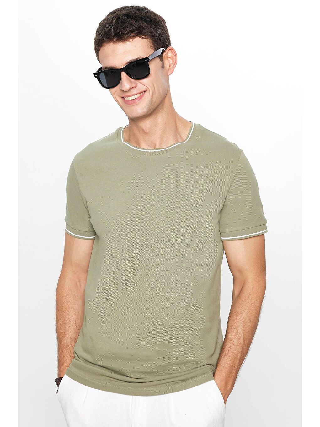 Erkek Slim Fit Dar Kesim %100 Pamuk Düz Pike Haki Bisiklet Yaka Tişört