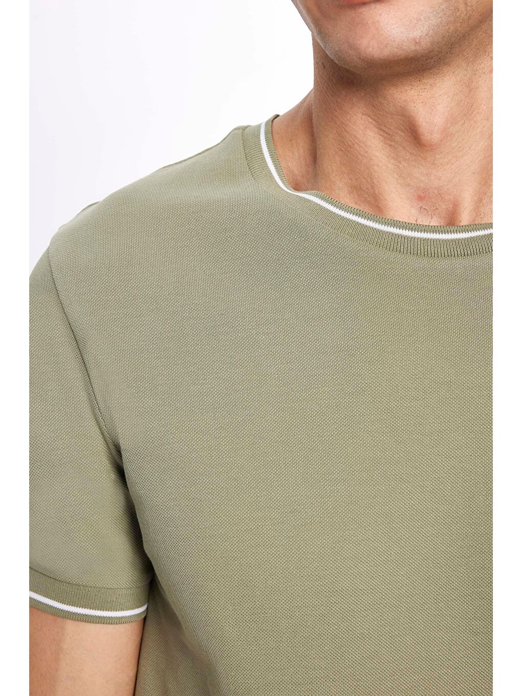 Erkek Slim Fit Dar Kesim %100 Pamuk Düz Pike Haki Bisiklet Yaka Tişört-3