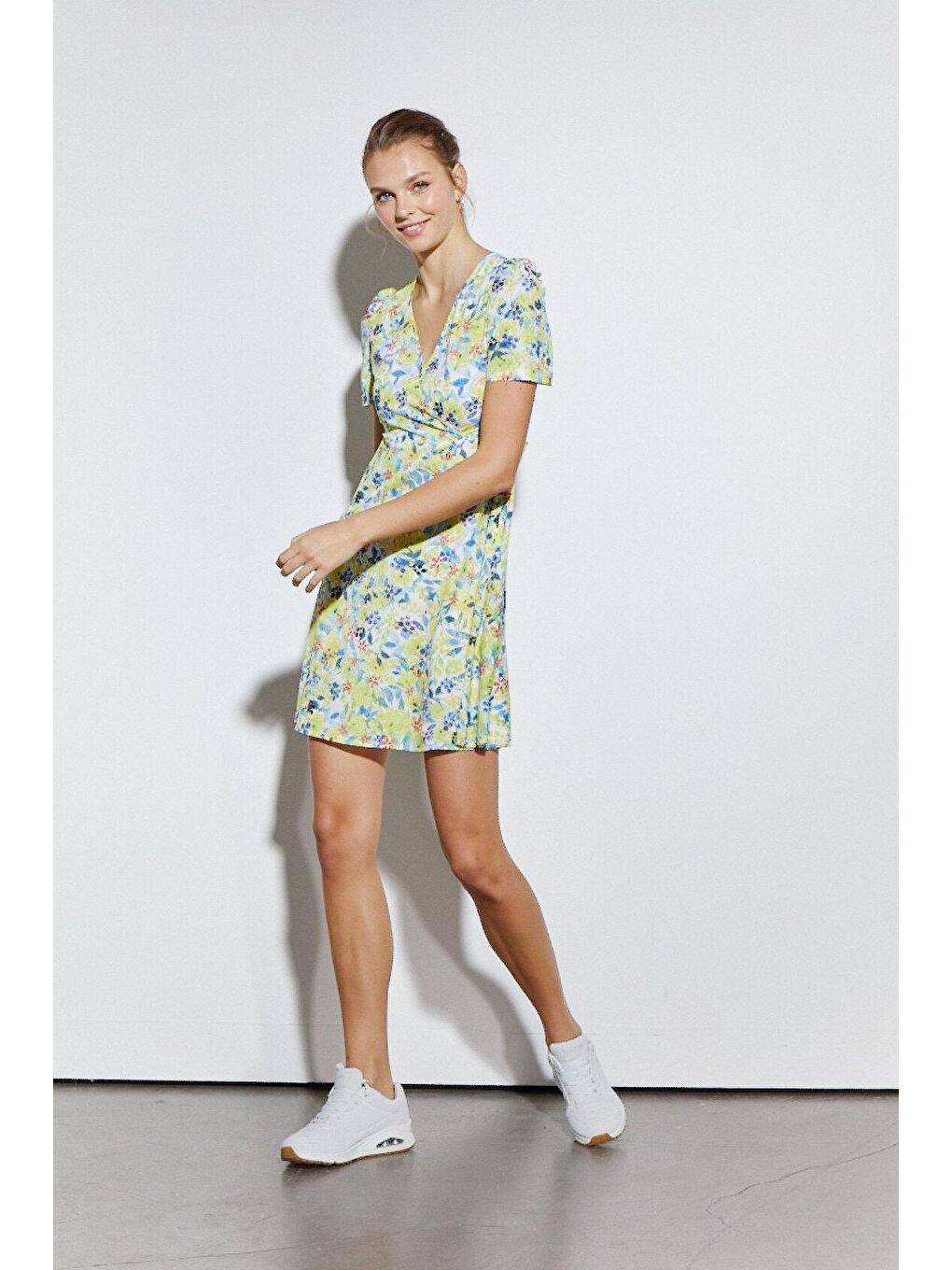 ADR Sarı Çiçek Desenli Kemerli Elbise-1