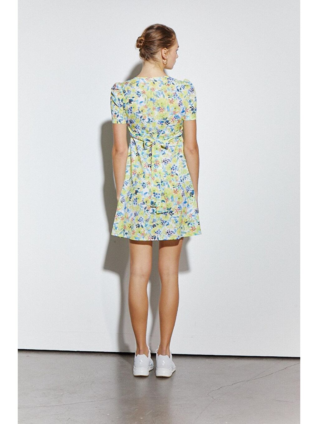 ADR Sarı Çiçek Desenli Kemerli Elbise-2