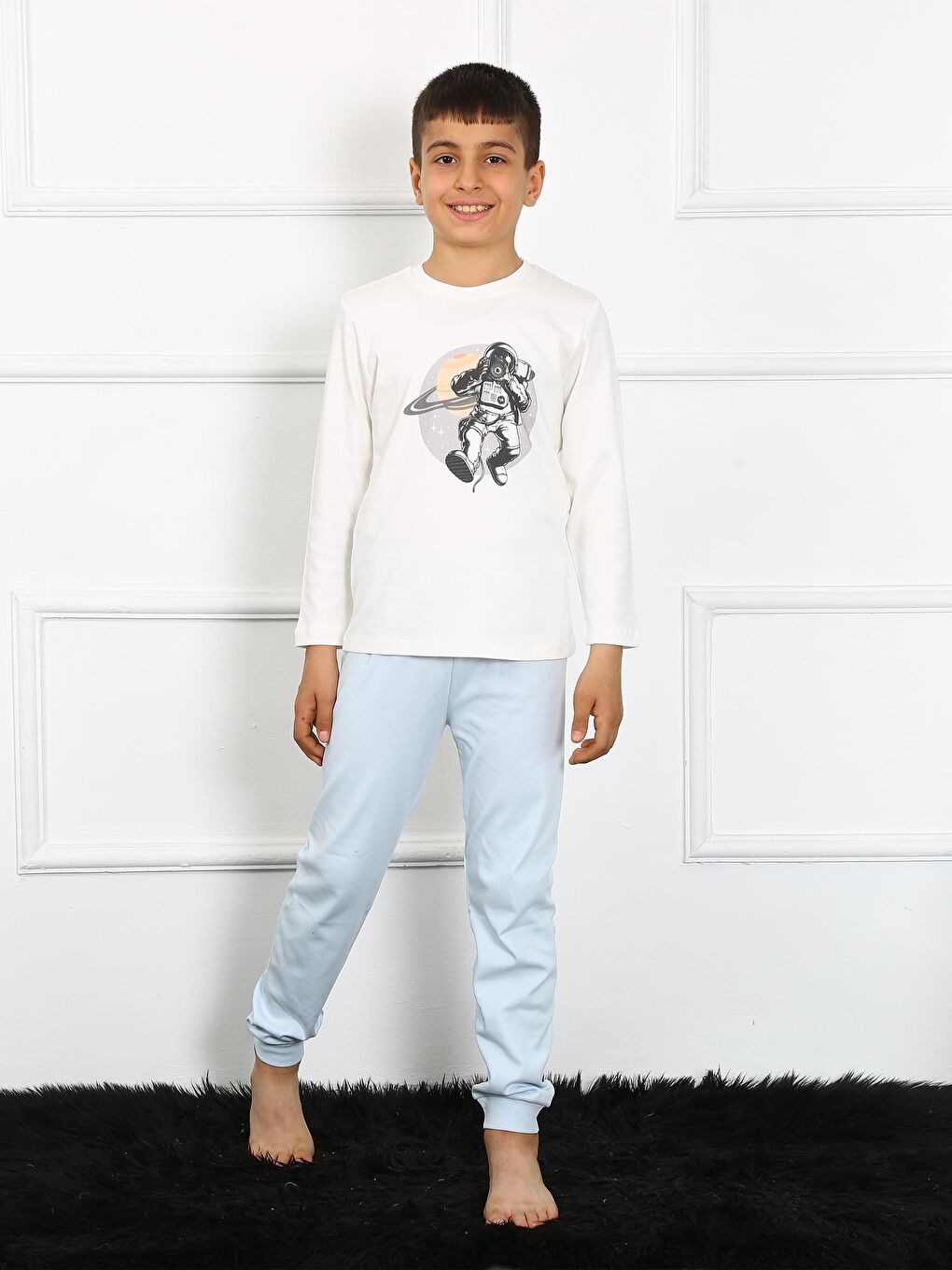 Luggi Baby Ekru Bisiklet Yaka Uzun Kollu Erkek Çocuk Pijama Takımı