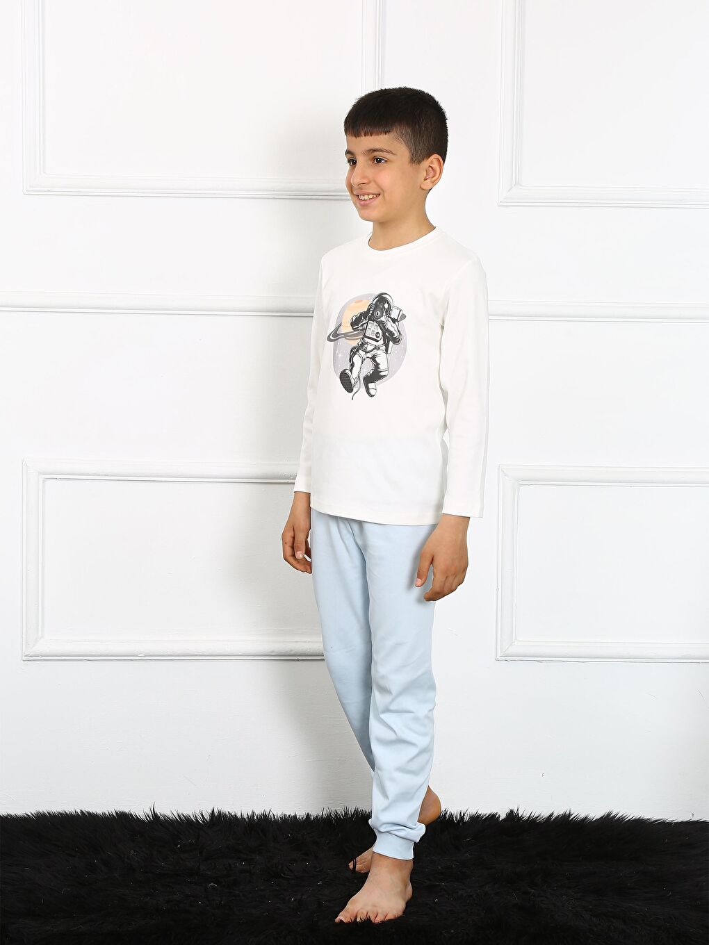 Luggi Baby Ekru Bisiklet Yaka Uzun Kollu Erkek Çocuk Pijama Takımı - 1