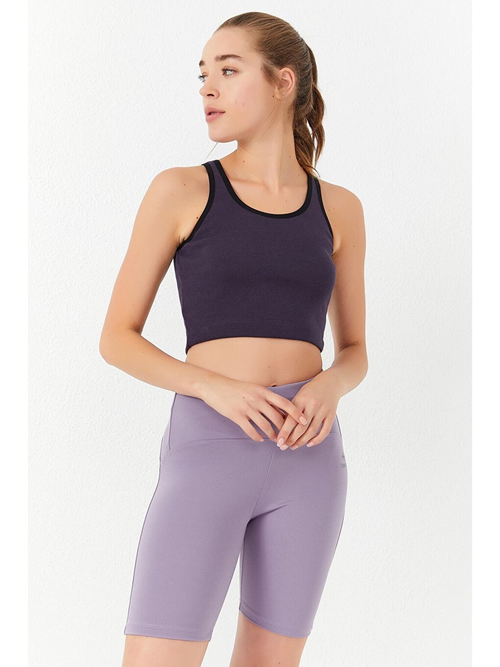 Mor Basic Sıfır Kol Dar Kalıp U Yaka Kadın Crop Top Atlet - 97162