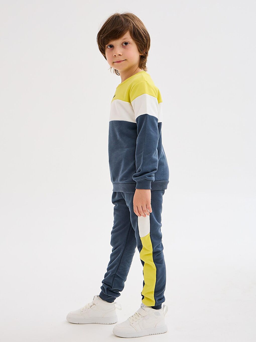 Luggi Baby Gri Bisiklet Yaka Erkek Bebek Sweatshirt ve Eşofman Alt 2'li Takım - 5